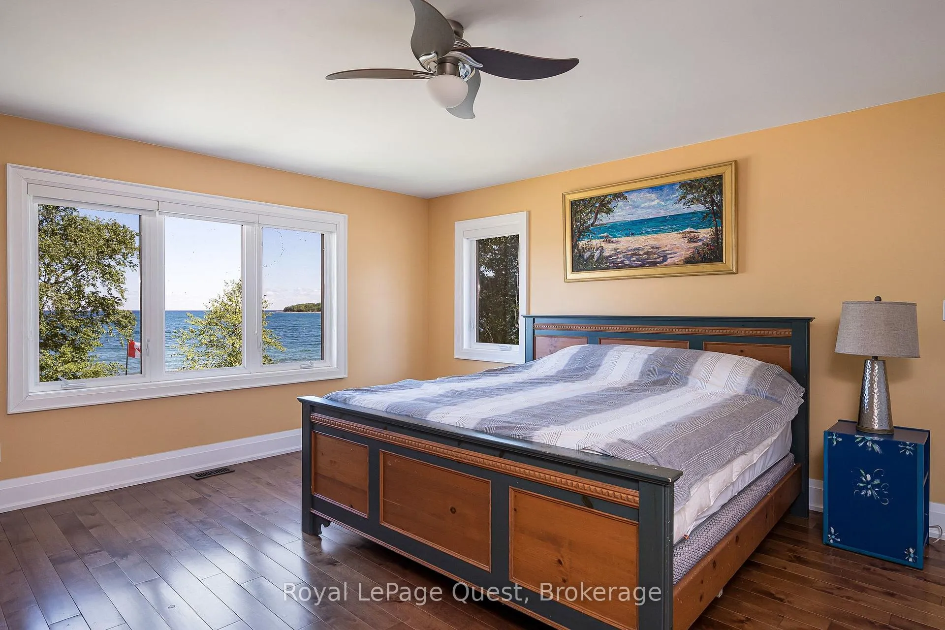 Photo 25 of 16 East Beach Road, Tiny, Rural Tiny — HOMEH