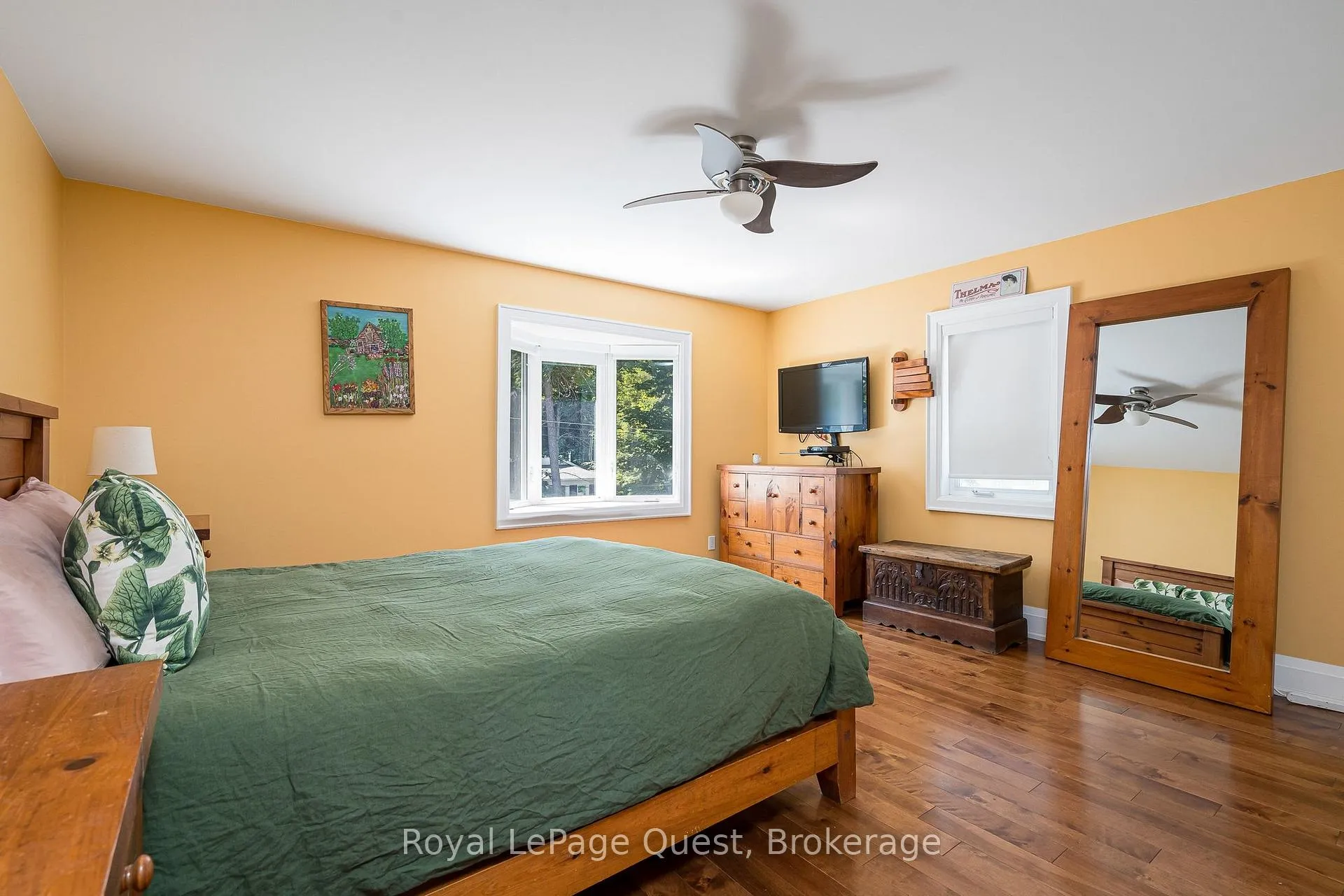 Photo 32 of 16 East Beach Road, Tiny, Rural Tiny — HOMEH