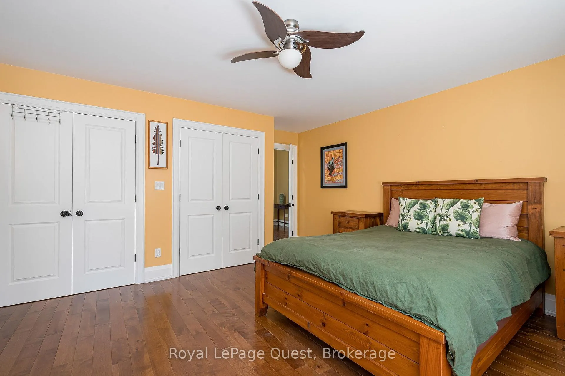 Photo 33 of 16 East Beach Road, Tiny, Rural Tiny — HOMEH