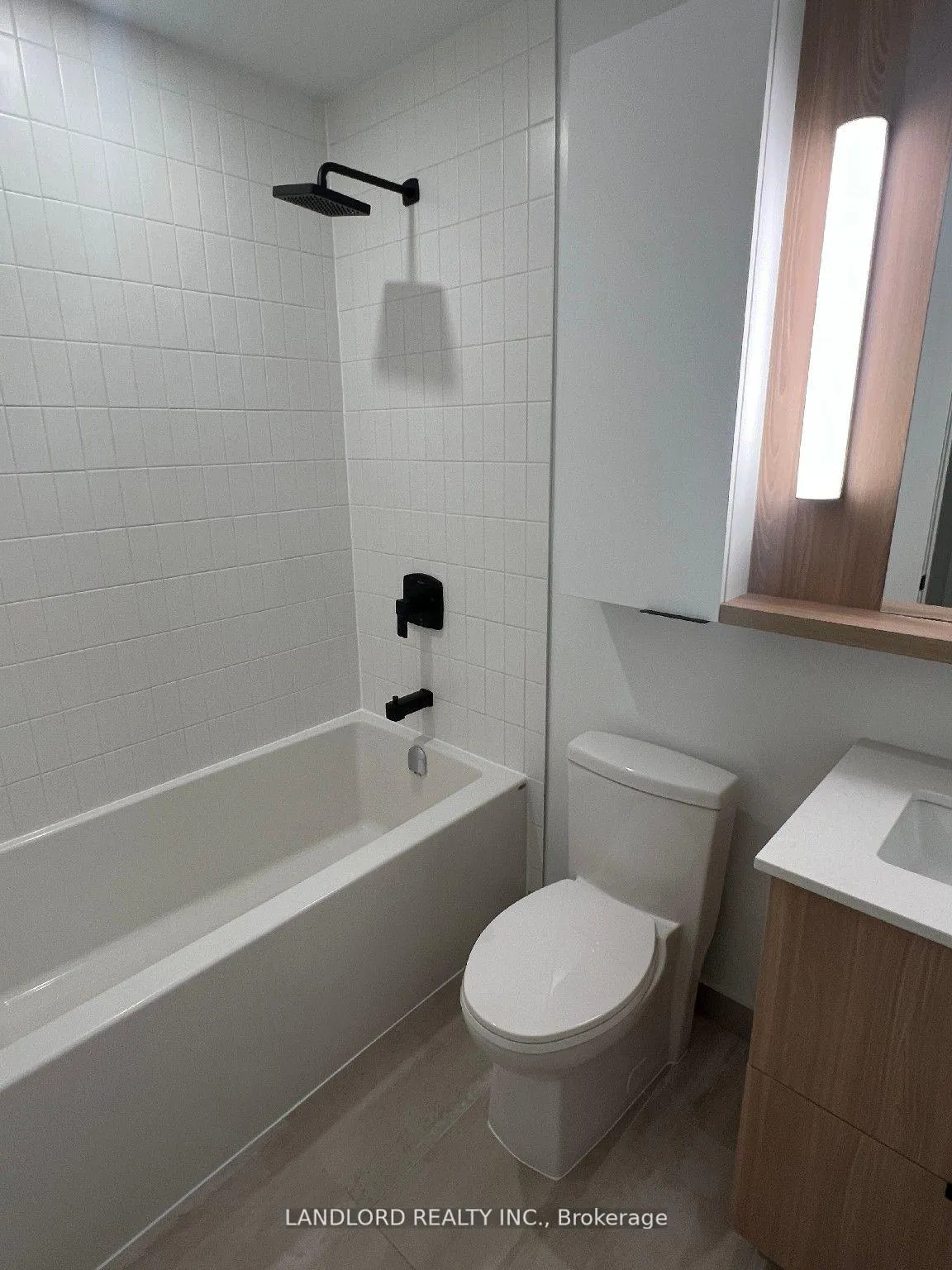 Photo 11 of Unit 323, 5 Defries Street, Toronto, Regent Park — HOMEH