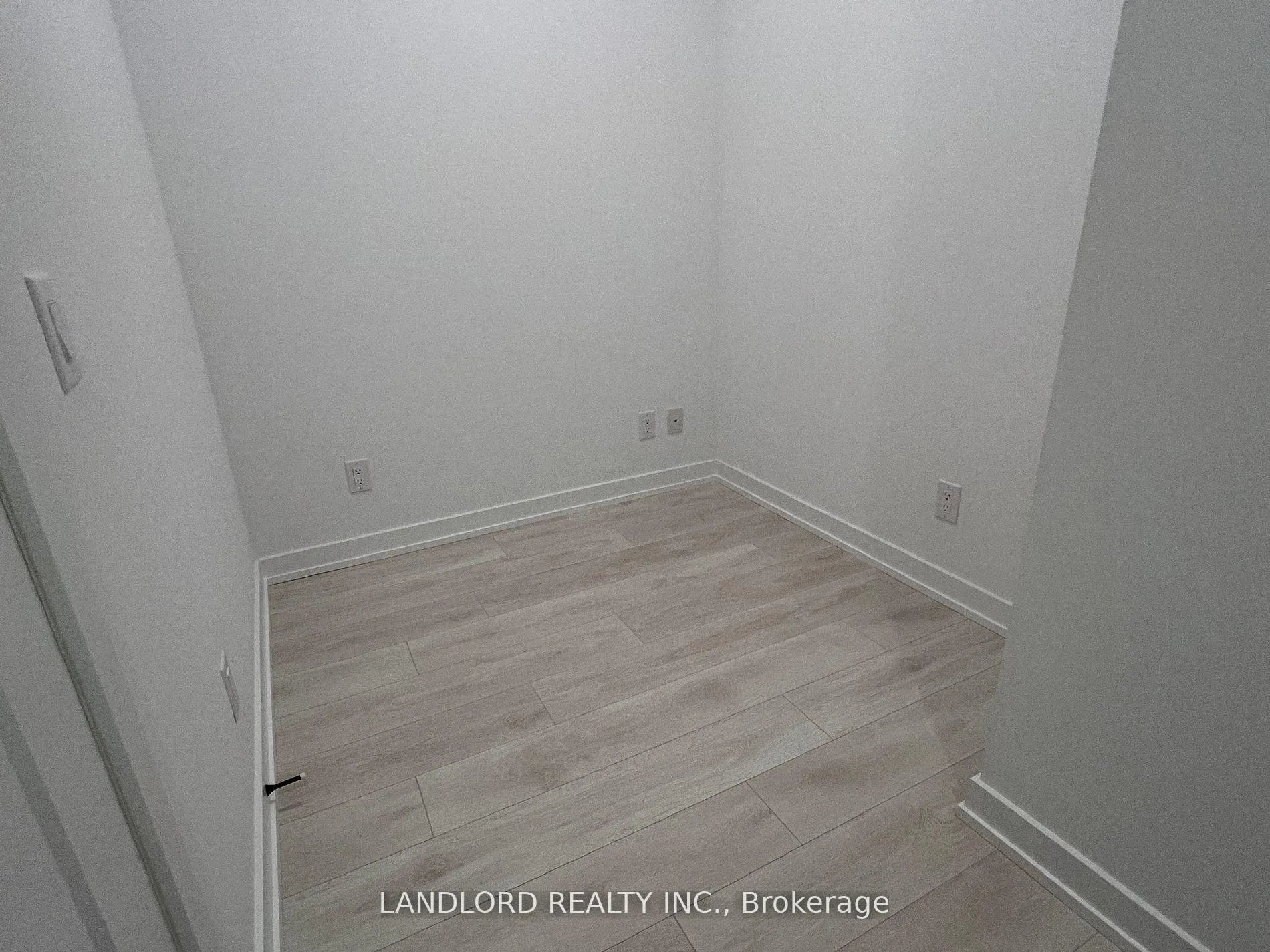 Photo 13 of Unit 323, 5 Defries Street, Toronto, Regent Park — HOMEH