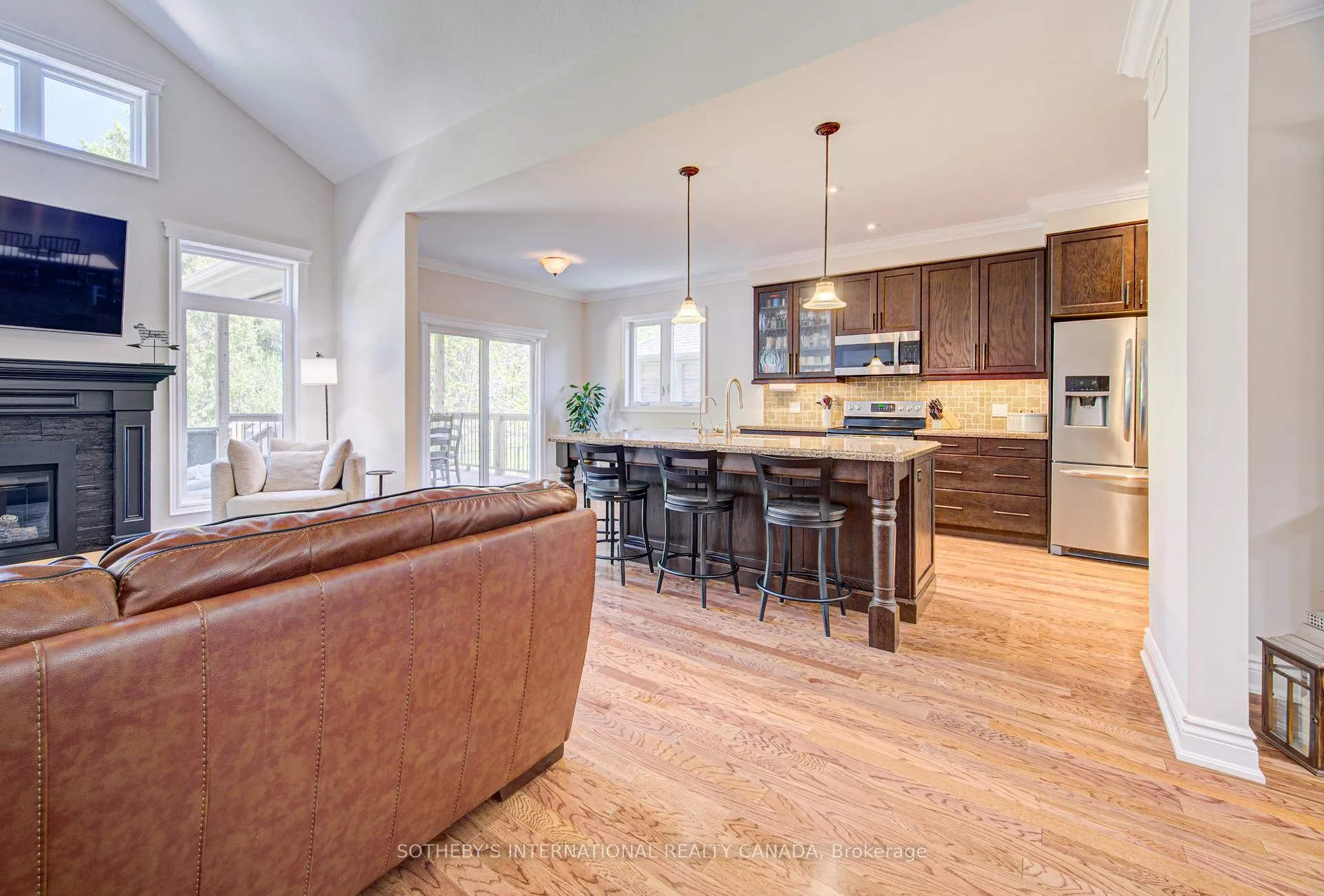 Photo 10 of 122 Angler Avenue, Norfolk, Port Dover — HOMEH