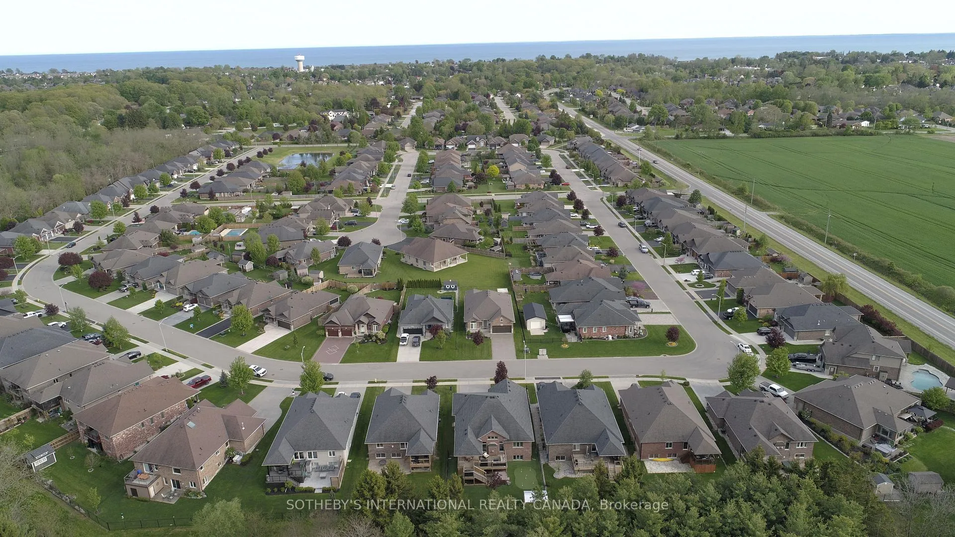 Photo 41 of 122 Angler Avenue, Norfolk, Port Dover — HOMEH