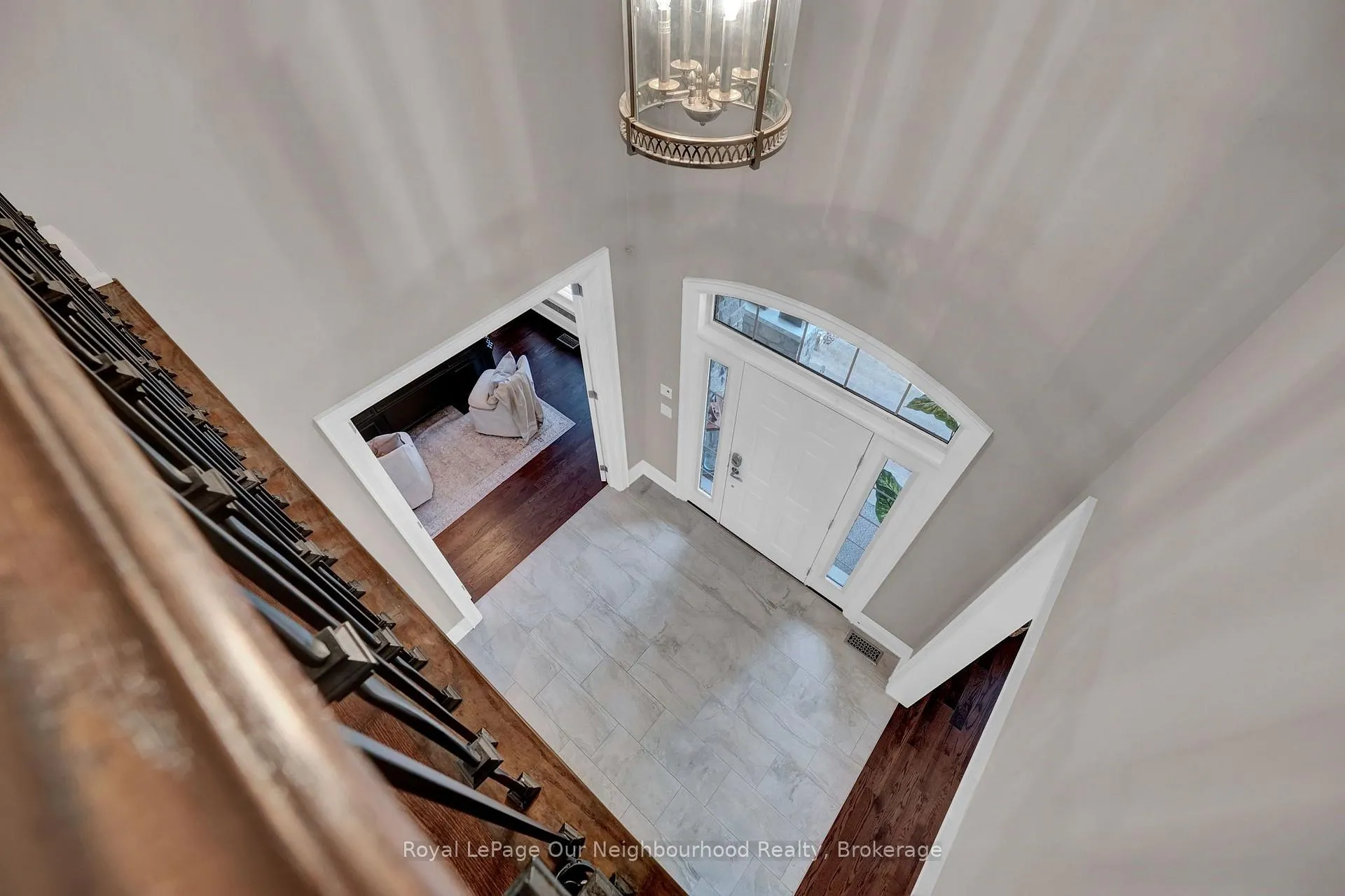 Photo 9 of 9 Powers Court, Clarington, Rural Clarington — HOMEH