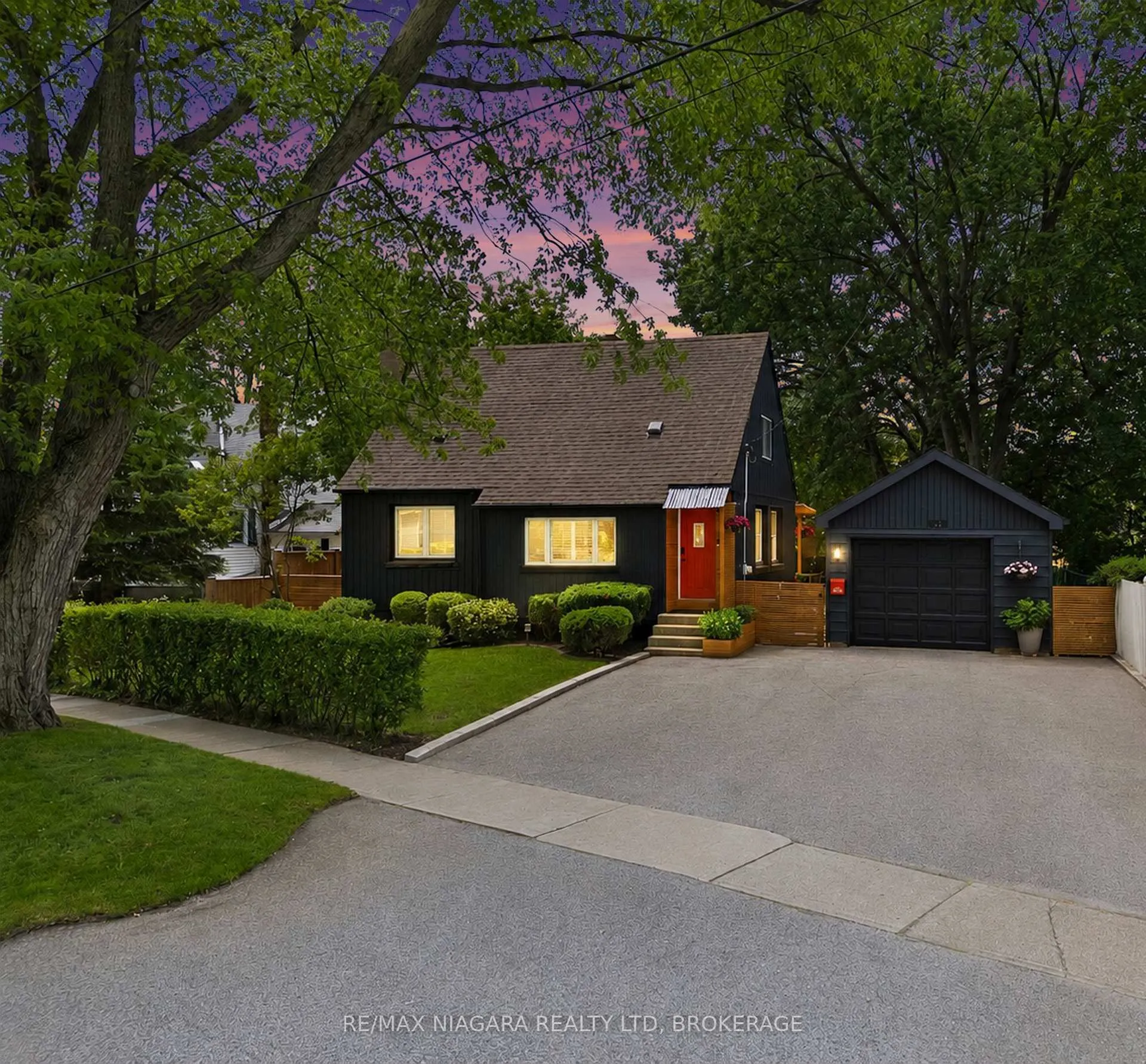 Photo 46 of 83 Devon Road, St. Catharines, Vine/Linwell — HOMEH