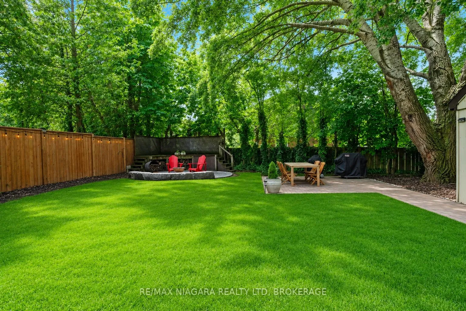 Photo 5 of 83 Devon Road, St. Catharines, Vine/Linwell — HOMEH