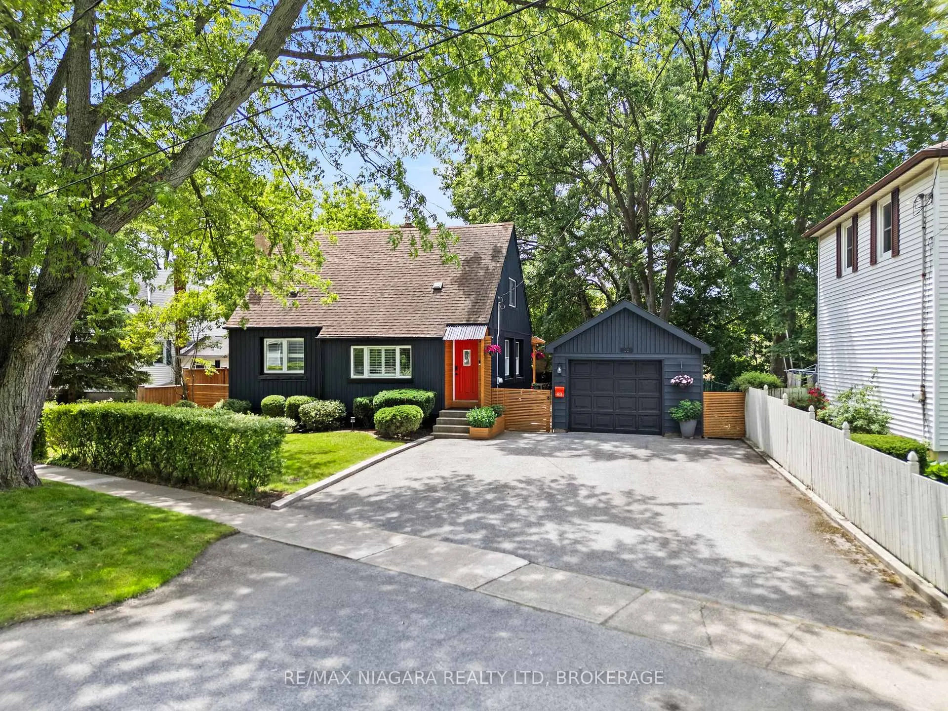 Photo 45 of 83 Devon Road, St. Catharines, Vine/Linwell — HOMEH