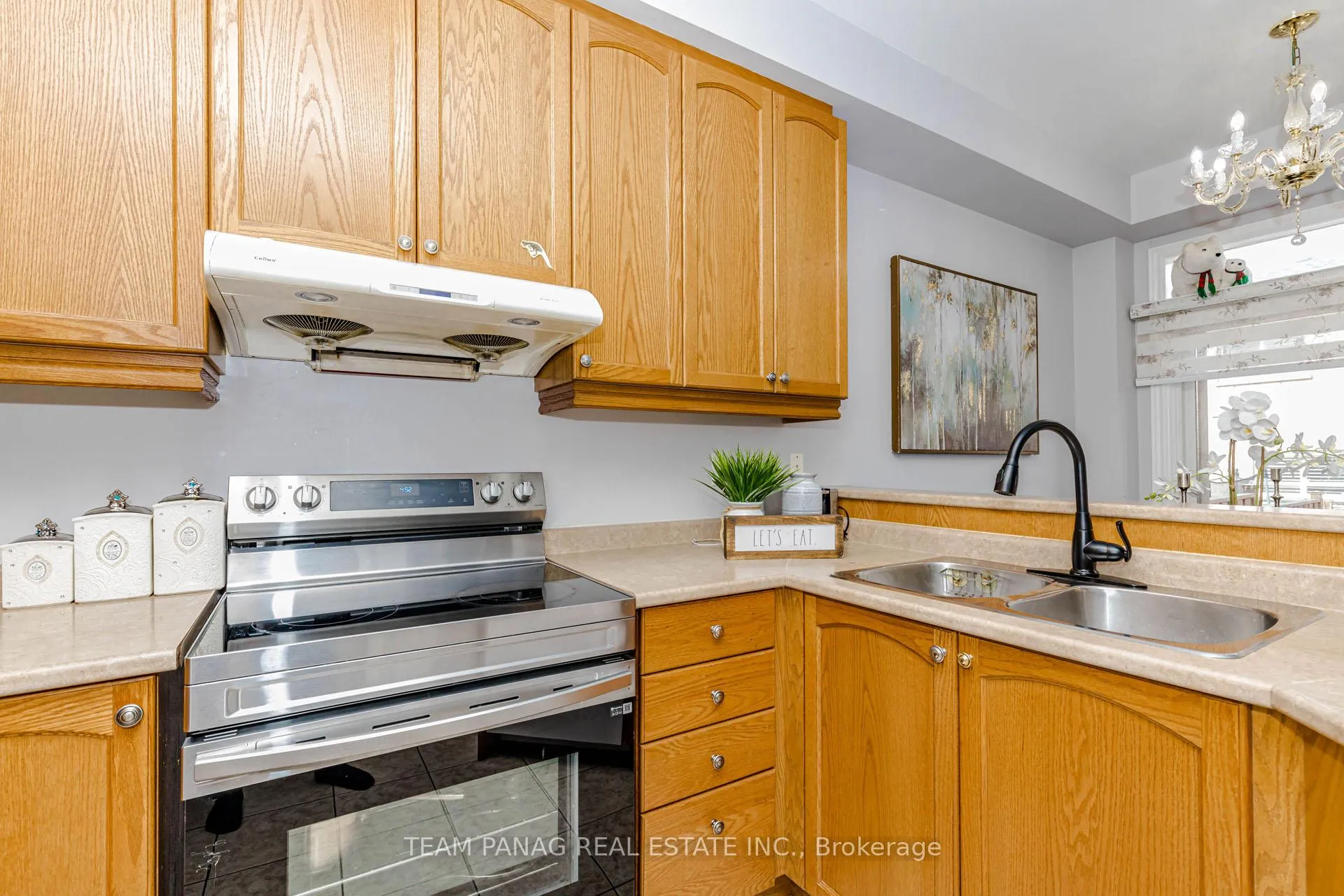 Photo 15 of 33 Frostbite Lane E, Brampton, Sandringham-Wellington — HOMEH