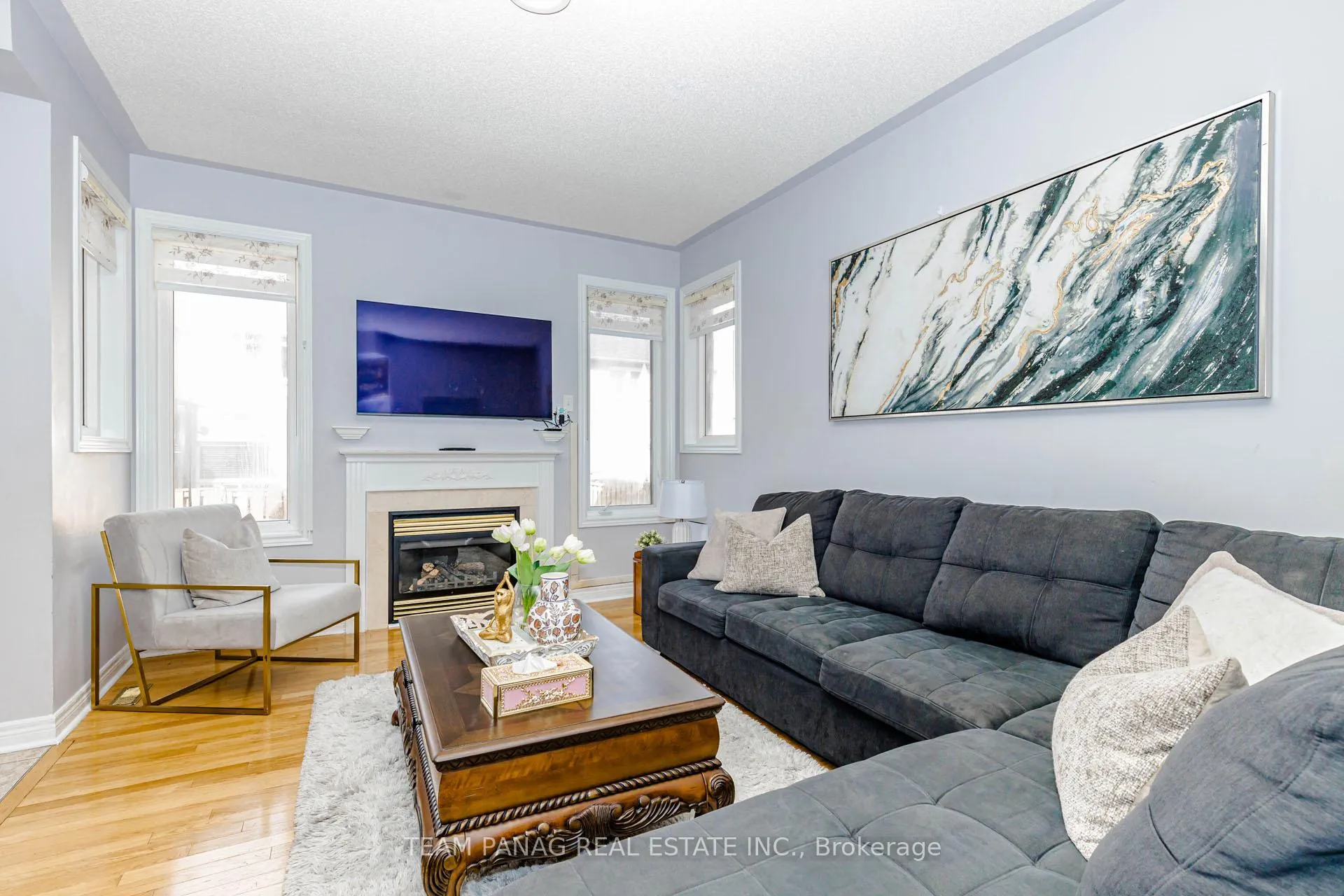 Photo 20 of 33 Frostbite Lane E, Brampton, Sandringham-Wellington — HOMEH