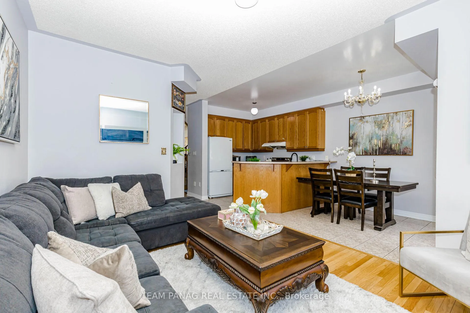 Photo 22 of 33 Frostbite Lane E, Brampton, Sandringham-Wellington — HOMEH