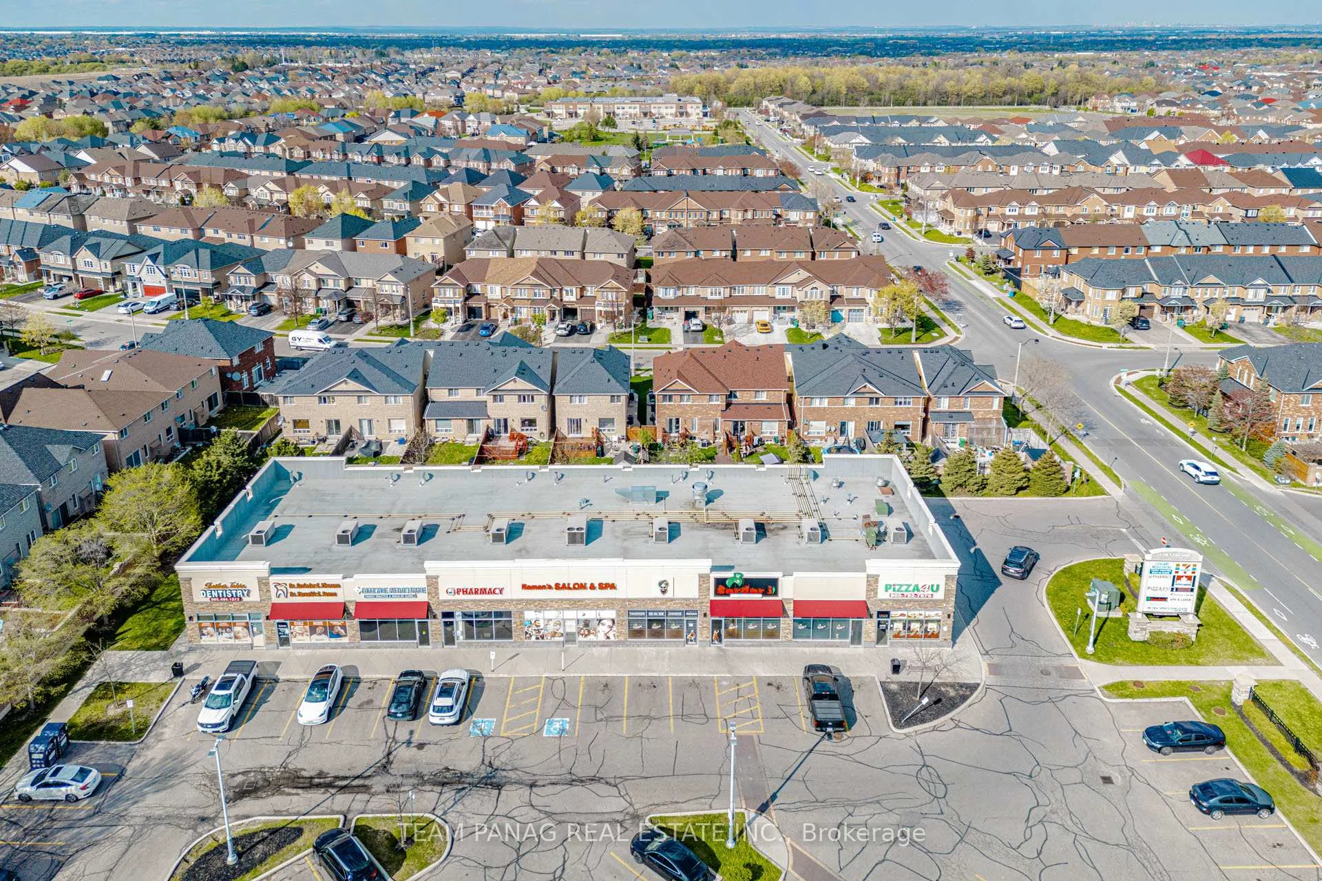 Photo 43 of 33 Frostbite Lane E, Brampton, Sandringham-Wellington — HOMEH