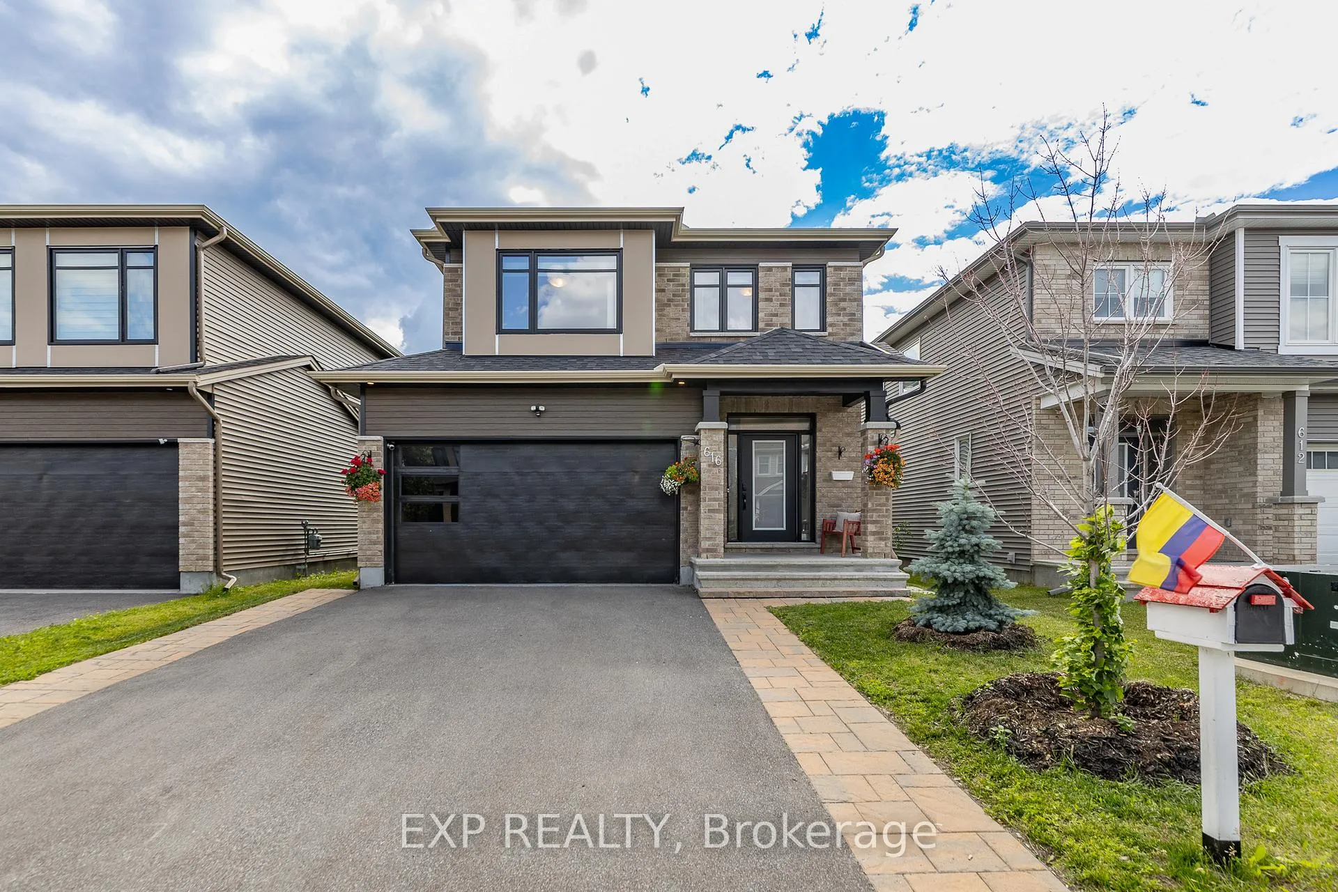 Front of 616 Moonflower Crescent
