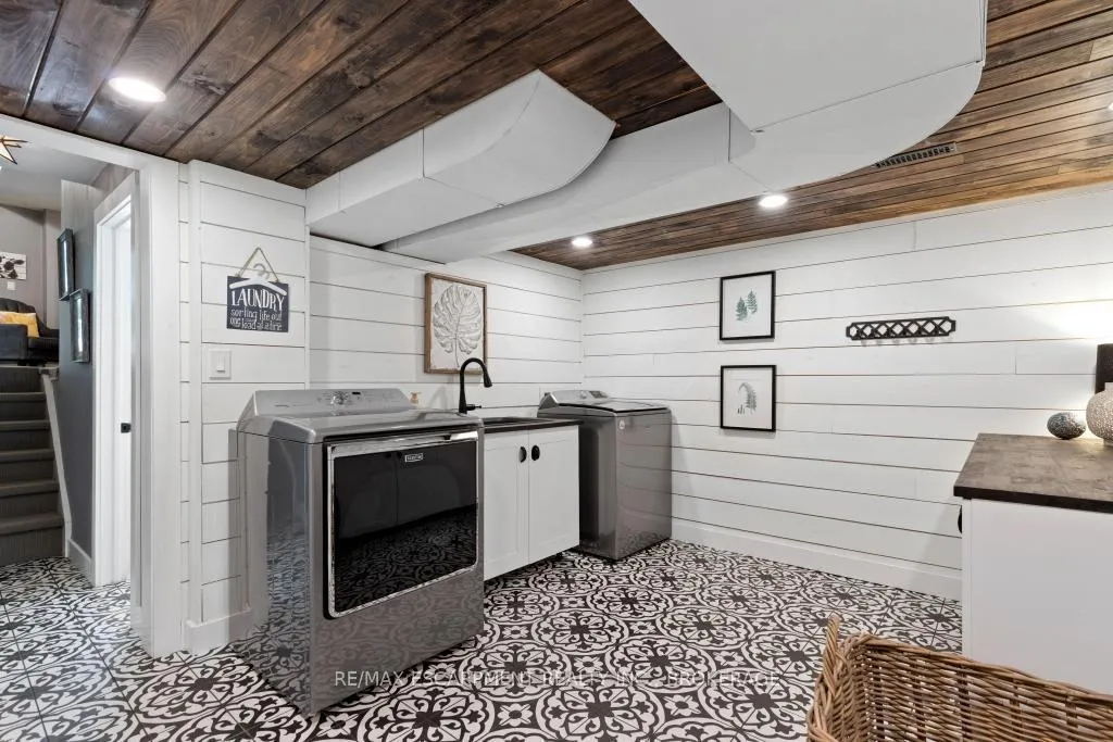 Photo 31 of 26 Butler Crescent, St. Catharines, Lakeshore — HOMEH
