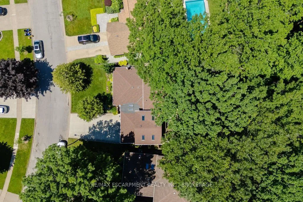 Photo 41 of 26 Butler Crescent, St. Catharines, Lakeshore — HOMEH