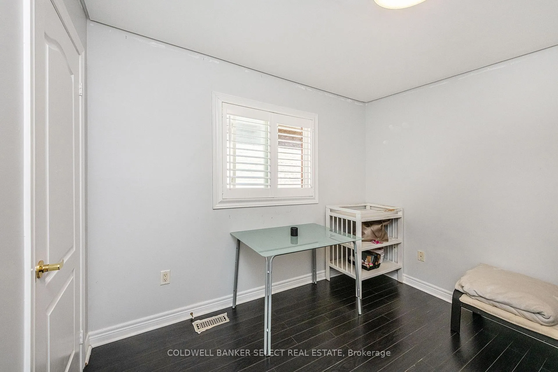 Photo 22 of 86 Stoneylake Avenue, Brampton, Madoc — HOMEH