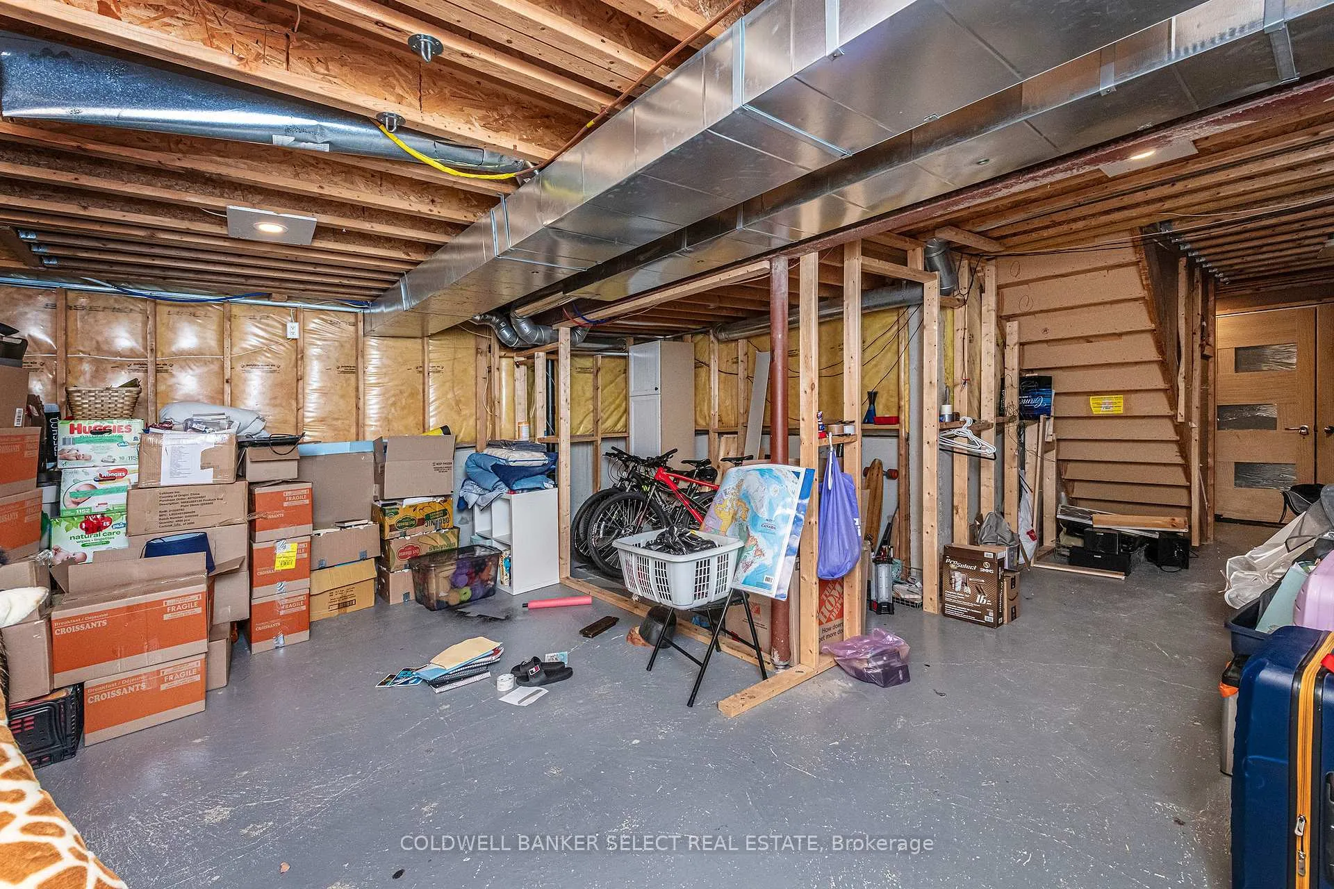 Photo 28 of 86 Stoneylake Avenue, Brampton, Madoc — HOMEH