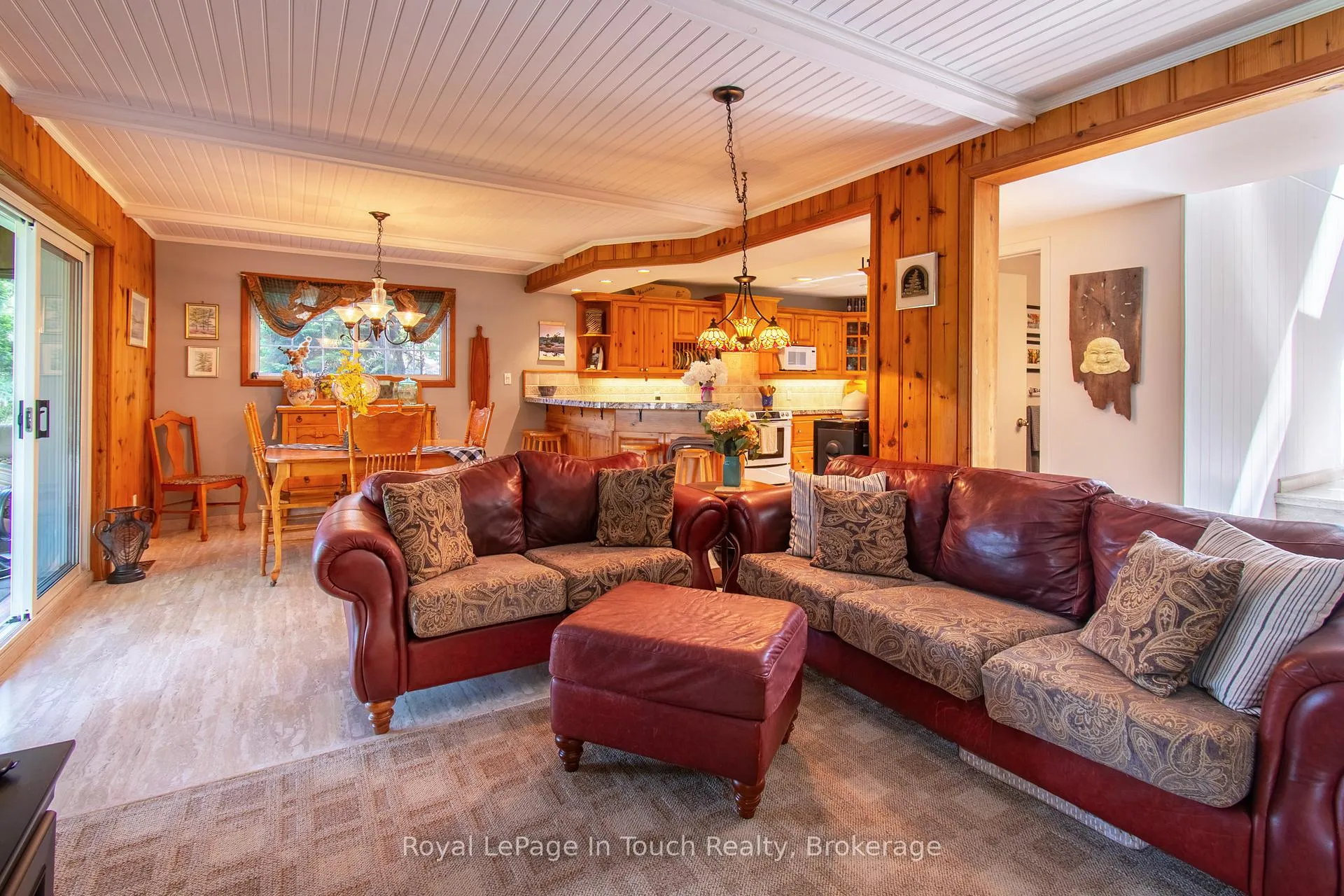 Photo 16 of 1464 Golden Beach Road, Bracebridge, Monck (Bracebridge) — HOMEH