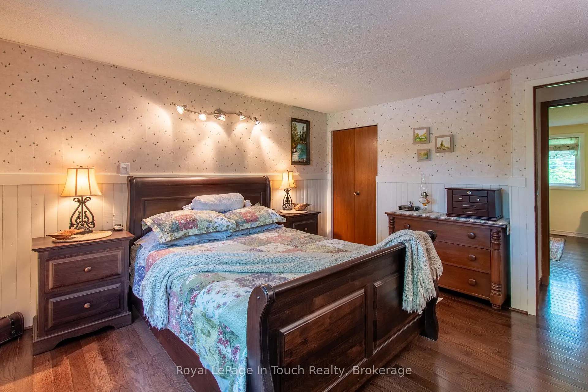 Photo 23 of 1464 Golden Beach Road, Bracebridge, Monck (Bracebridge) — HOMEH
