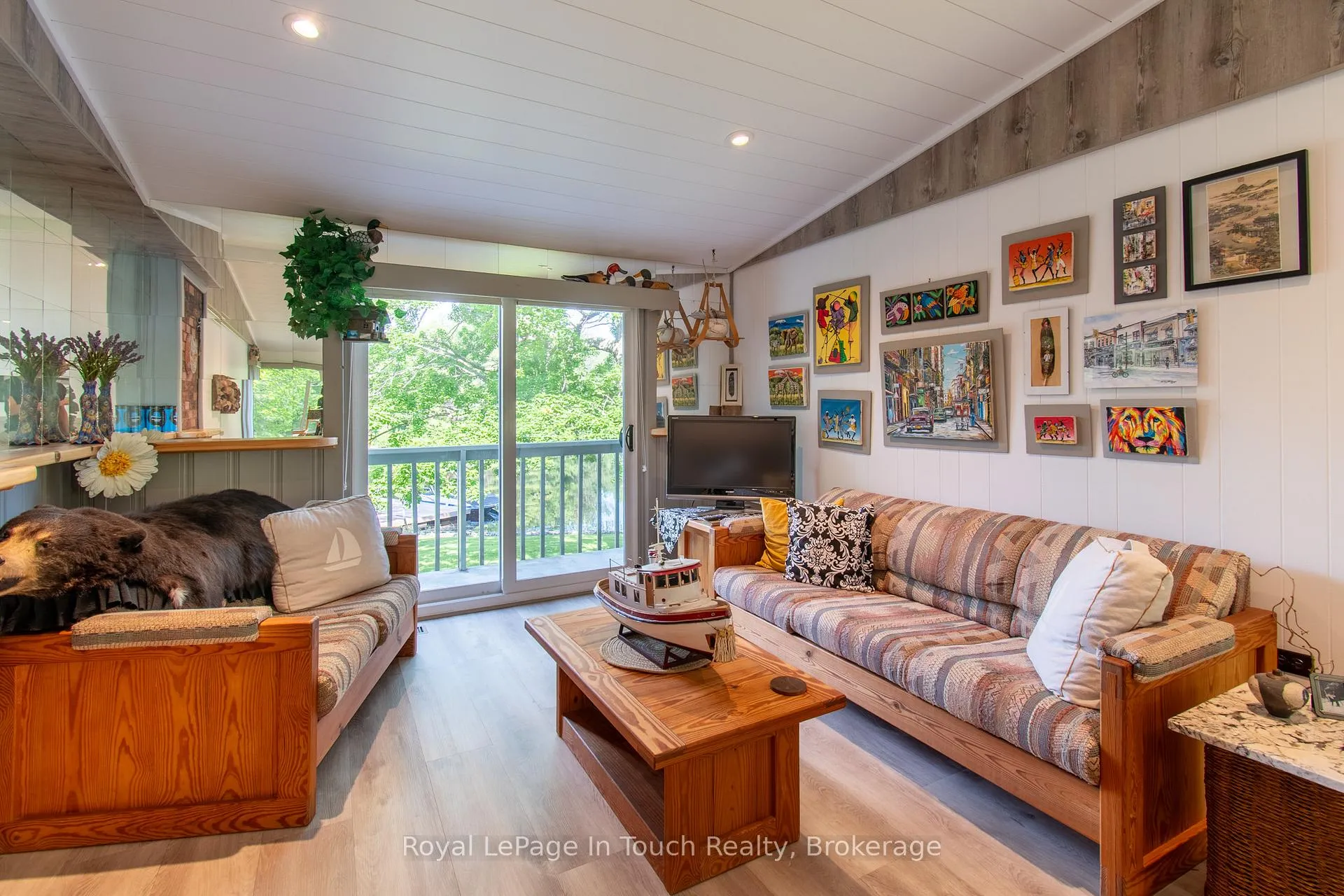 Photo 27 of 1464 Golden Beach Road, Bracebridge, Monck (Bracebridge) — HOMEH