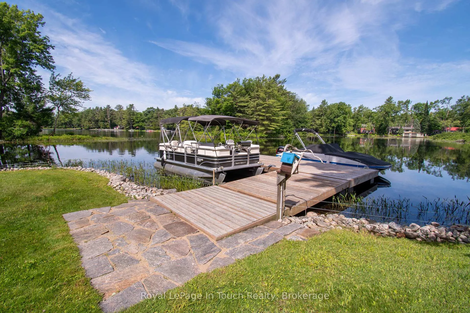 Photo 32 of 1464 Golden Beach Road, Bracebridge, Monck (Bracebridge) — HOMEH