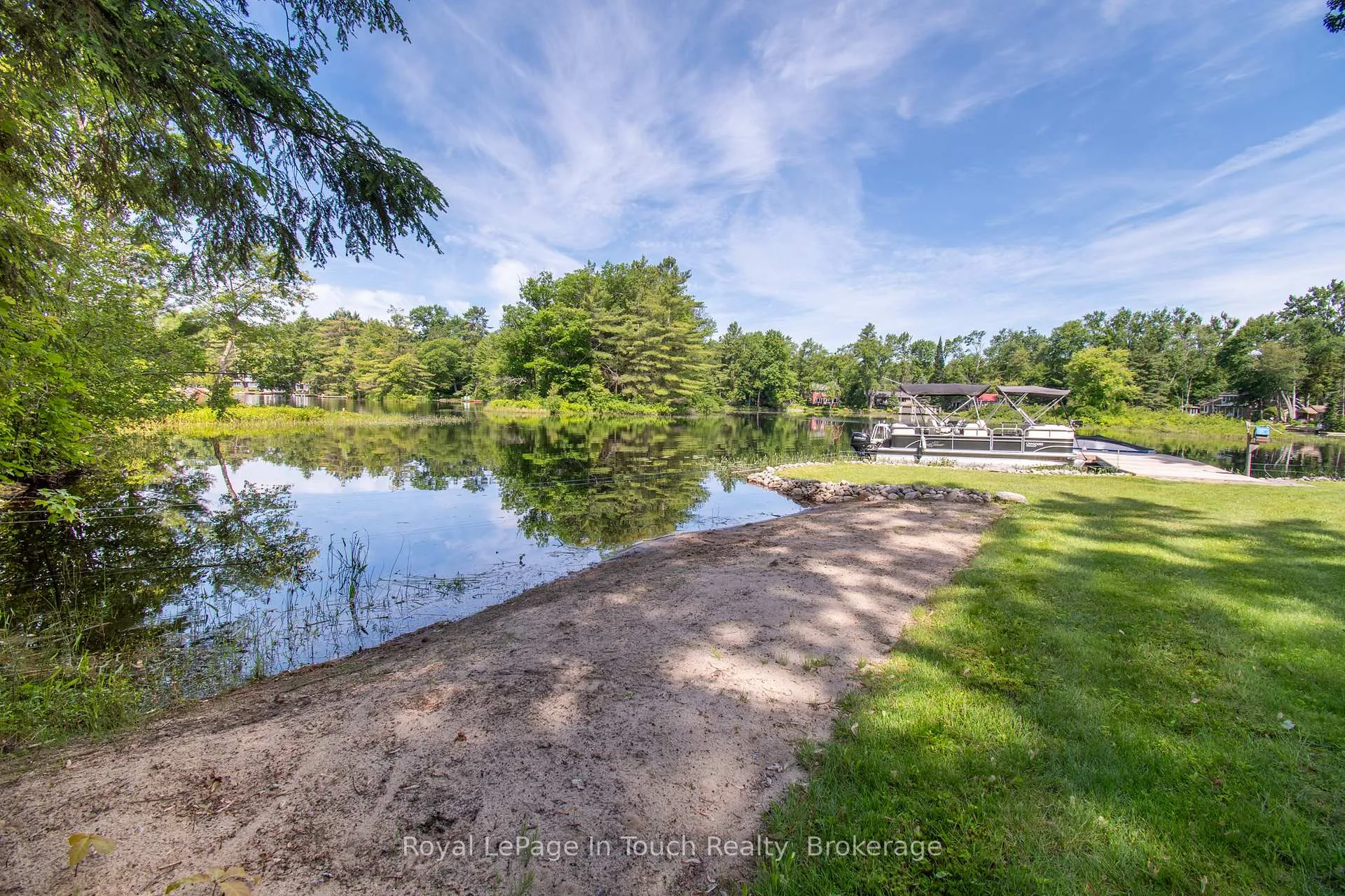 Photo 35 of 1464 Golden Beach Road, Bracebridge, Monck (Bracebridge) — HOMEH