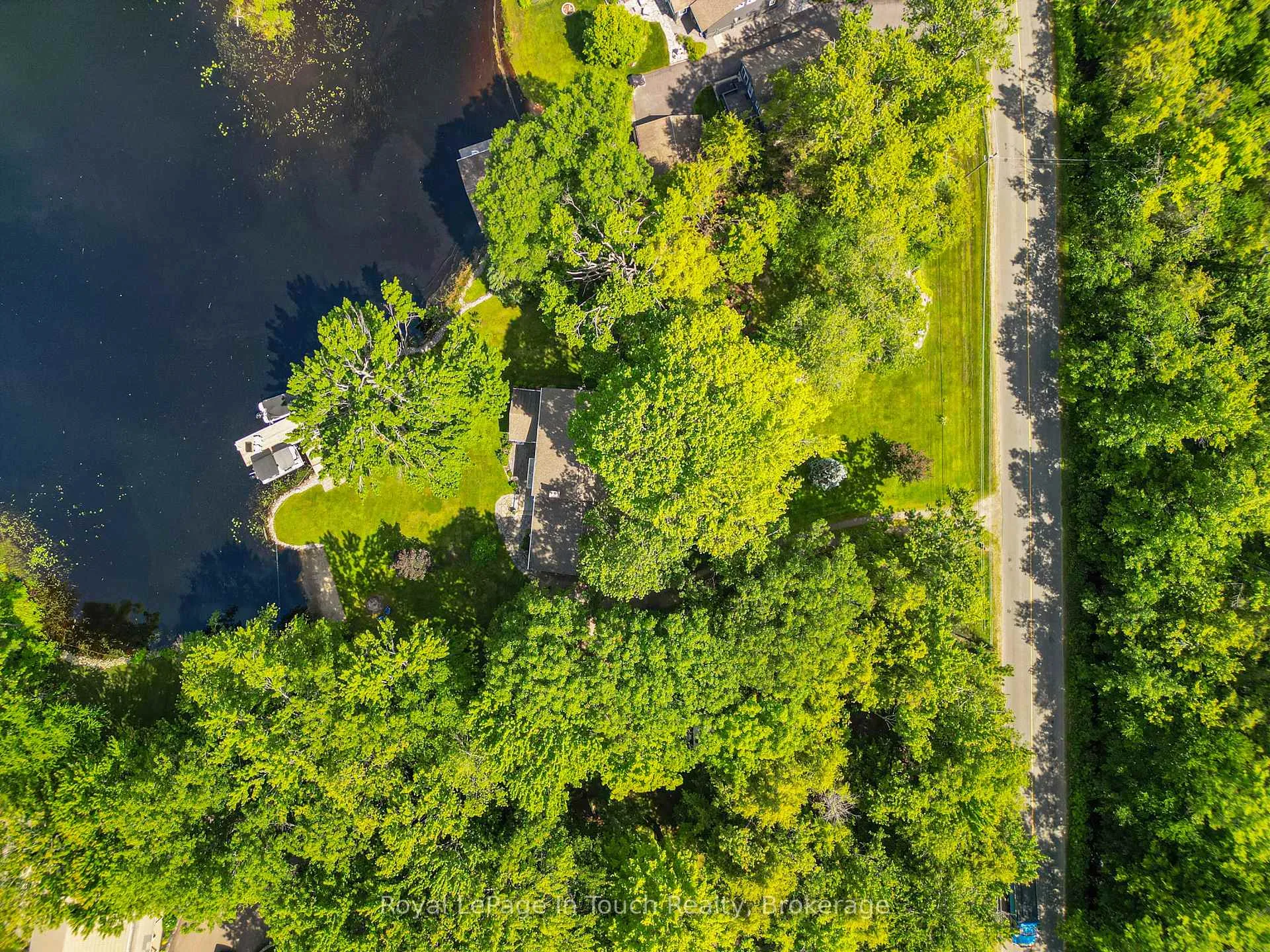 Photo 40 of 1464 Golden Beach Road, Bracebridge, Monck (Bracebridge) — HOMEH