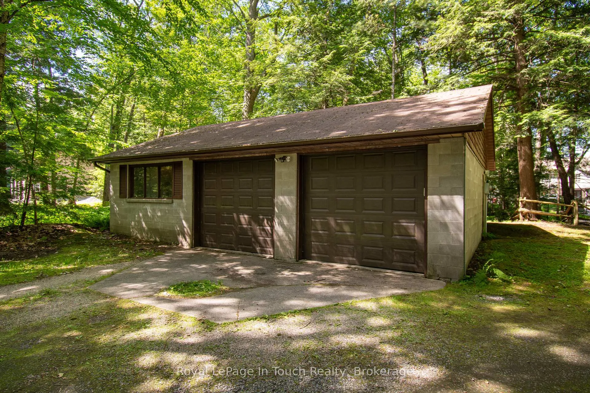 Photo 44 of 1464 Golden Beach Road, Bracebridge, Monck (Bracebridge) — HOMEH