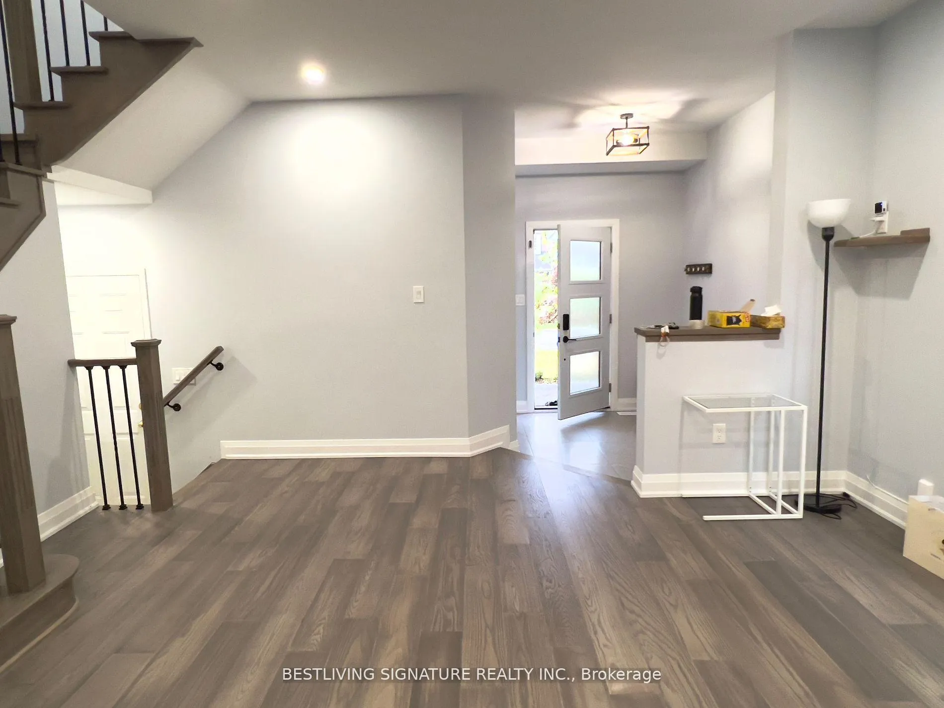 Photo 2 of 103 Antique Drive, Richmond Hill, Oak Ridges Lake Wilcox — HOMEH
