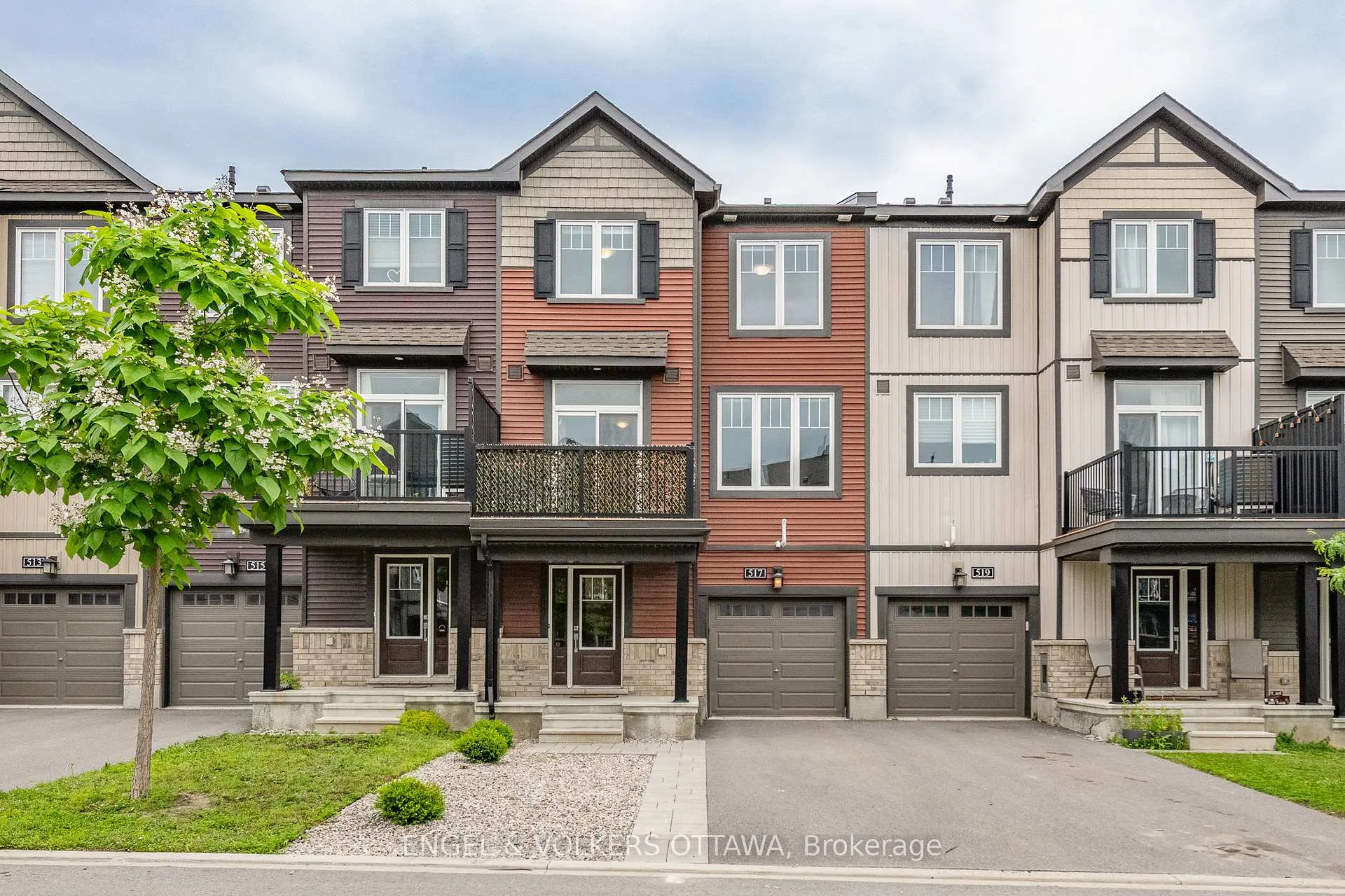 Photo 1 of 517 Galmoy Way, Ottawa, Barrhaven - Half Moon Bay — HOMEH