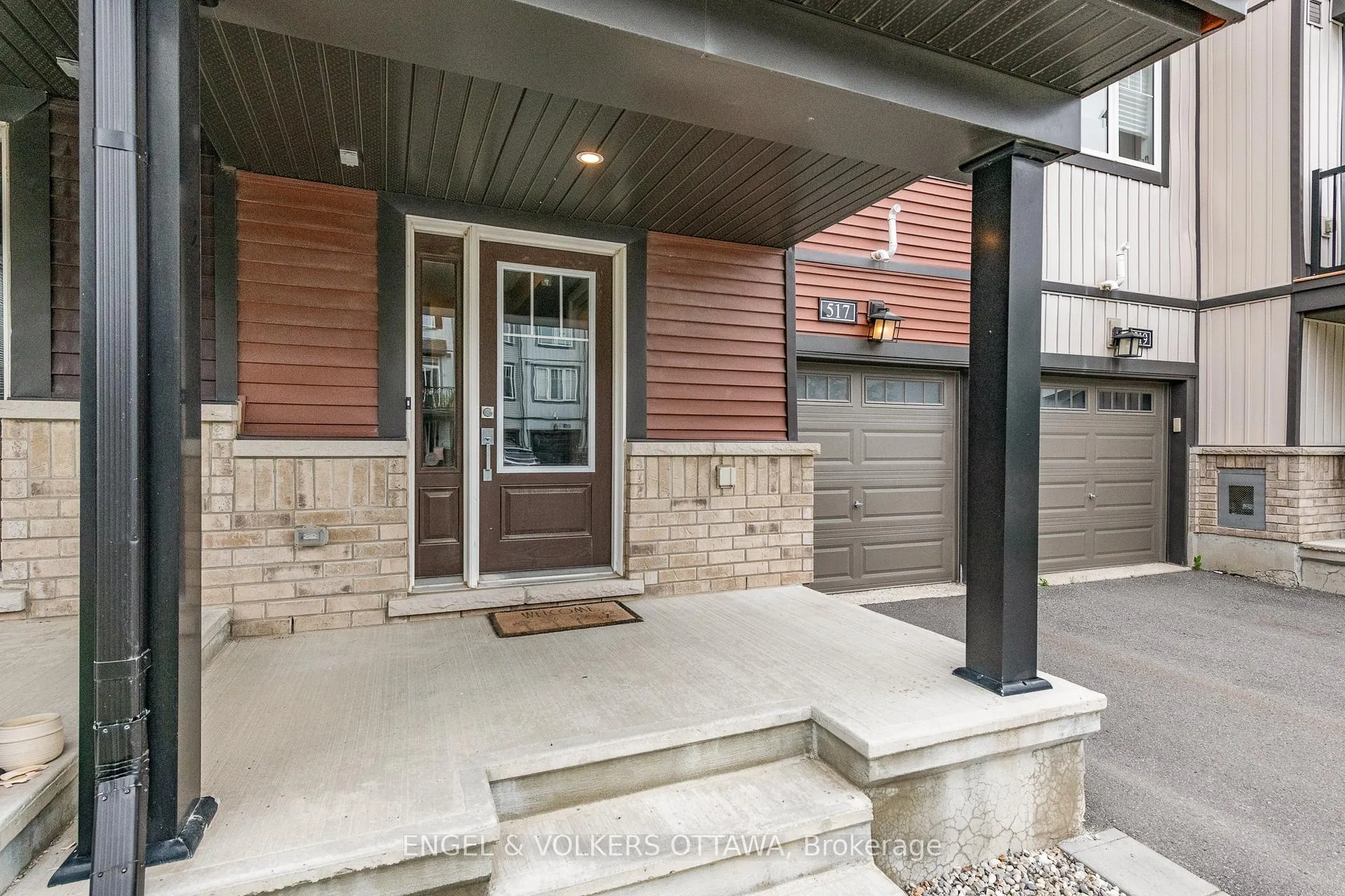 Photo 3 of 517 Galmoy Way, Ottawa, Barrhaven - Half Moon Bay — HOMEH