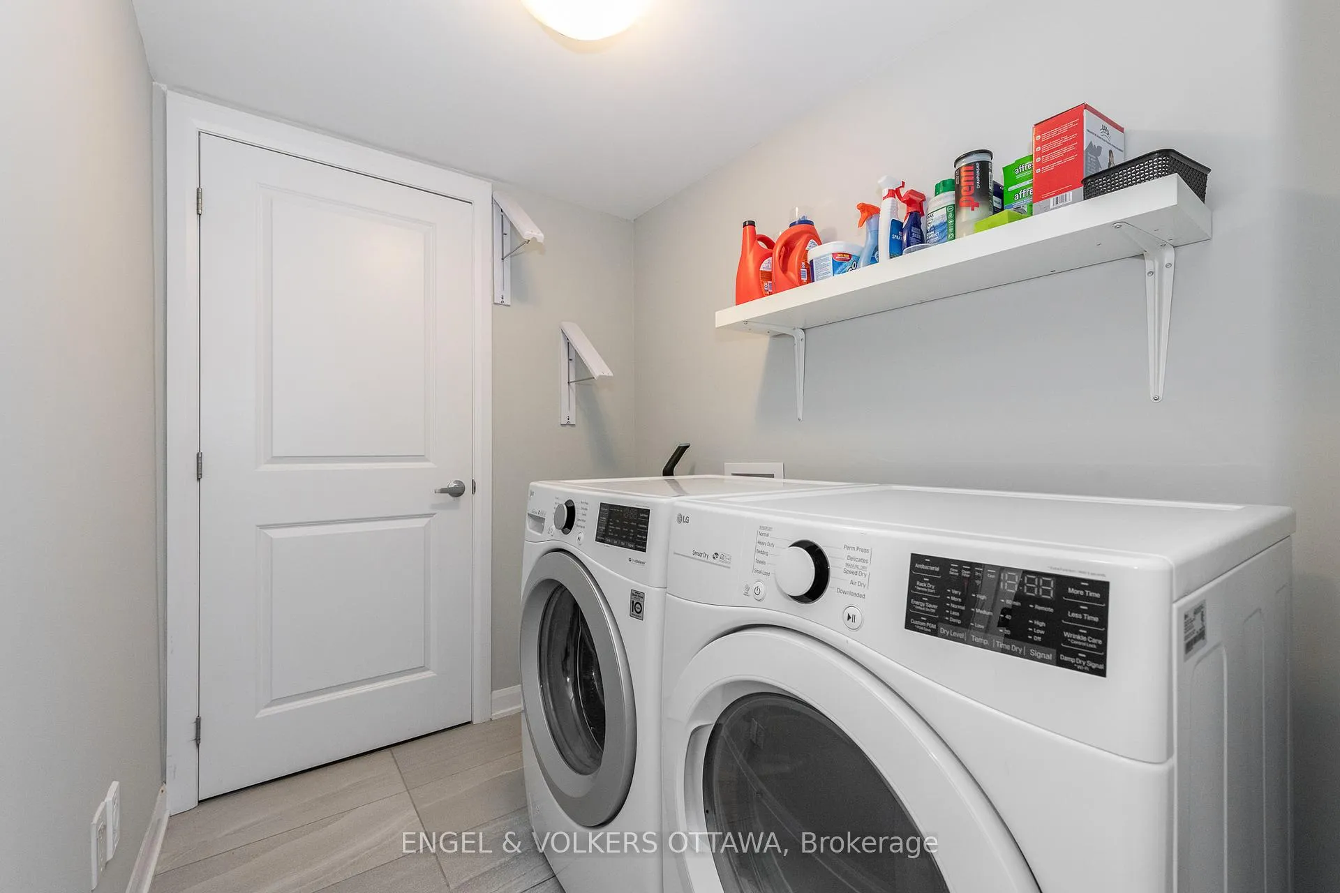 Photo 6 of 517 Galmoy Way, Ottawa, Barrhaven - Half Moon Bay — HOMEH