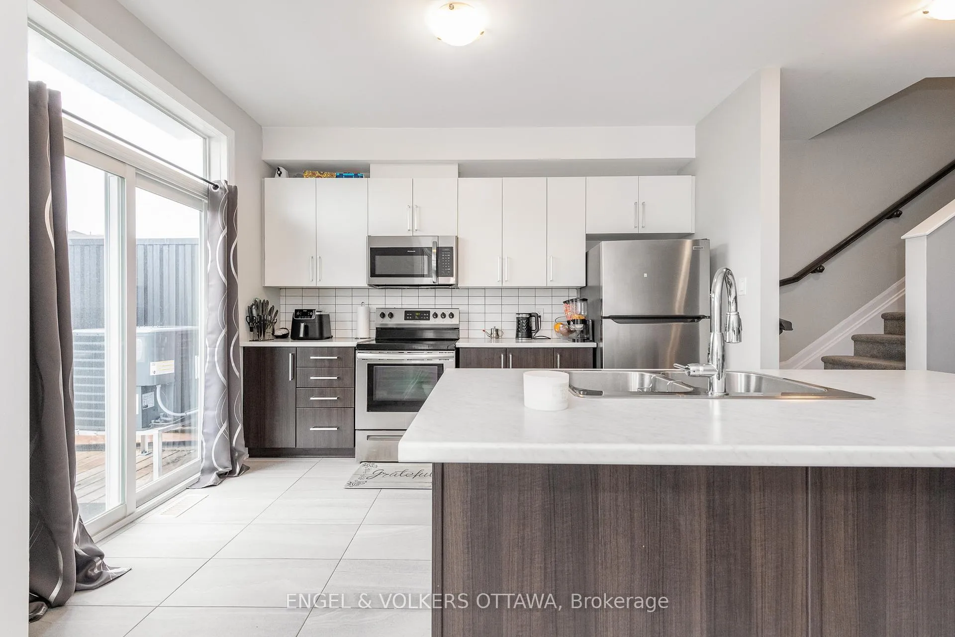 Photo 14 of 517 Galmoy Way, Ottawa, Barrhaven - Half Moon Bay — HOMEH