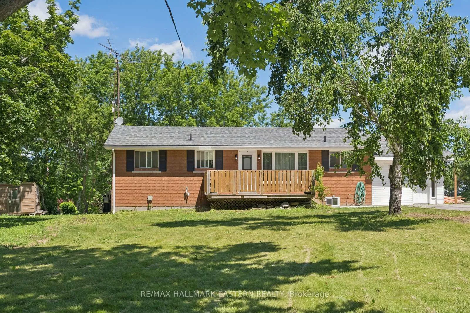 Photo 3 of 7130 Sidey Drive S, Hamilton Township, Bewdley — HOMEH