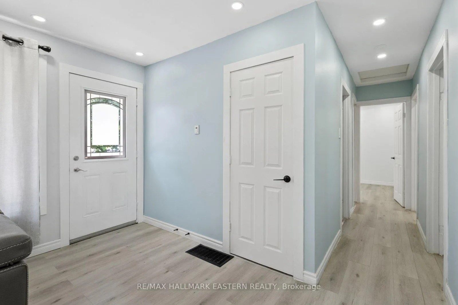 Photo 8 of 7130 Sidey Drive S, Hamilton Township, Bewdley — HOMEH
