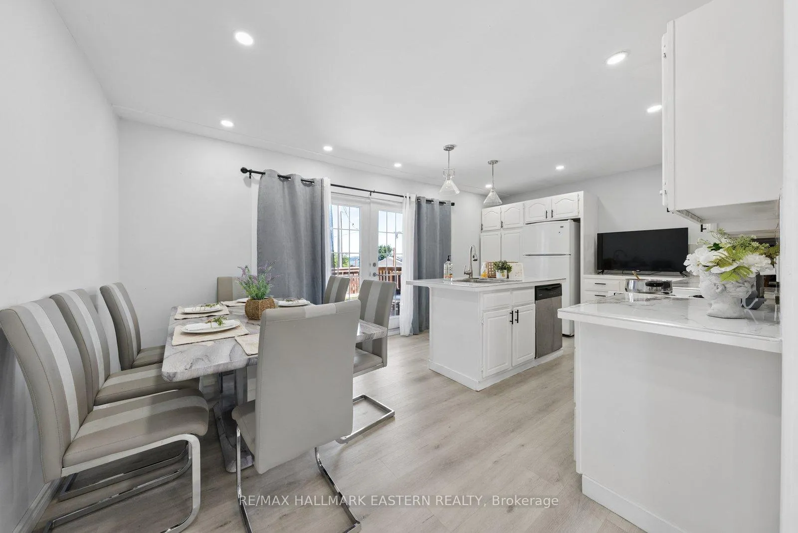 Photo 12 of 7130 Sidey Drive S, Hamilton Township, Bewdley — HOMEH