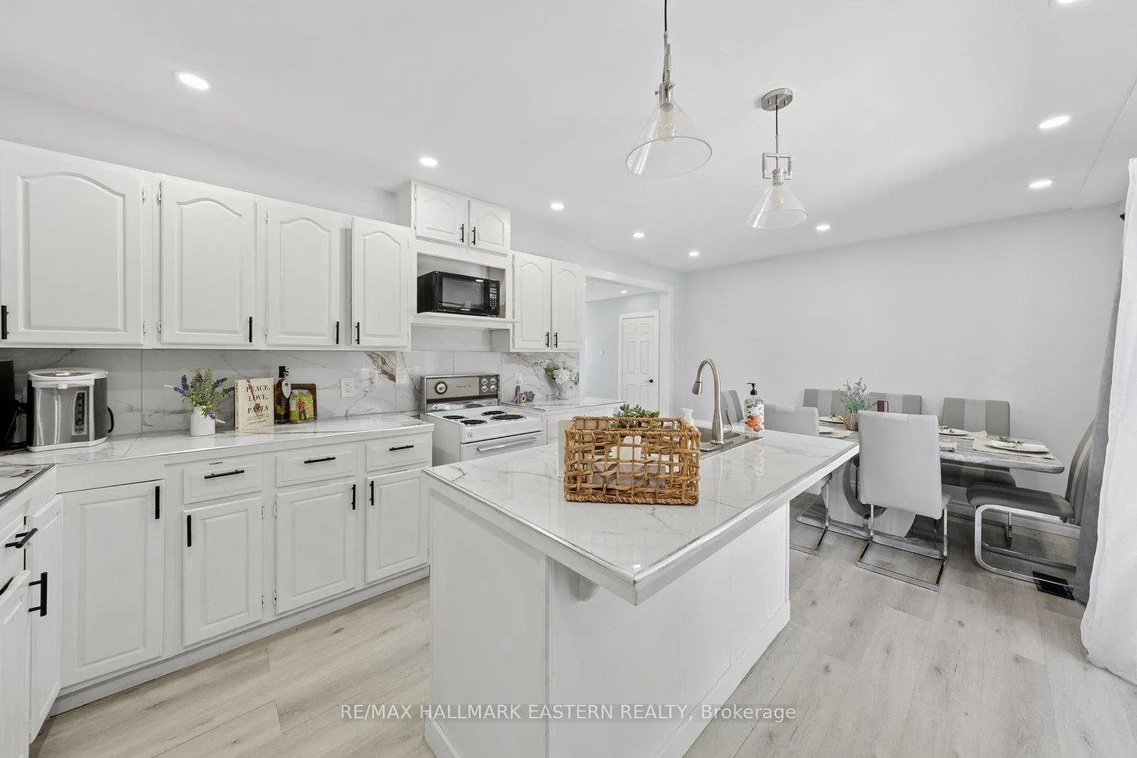 Photo 13 of 7130 Sidey Drive S, Hamilton Township, Bewdley — HOMEH