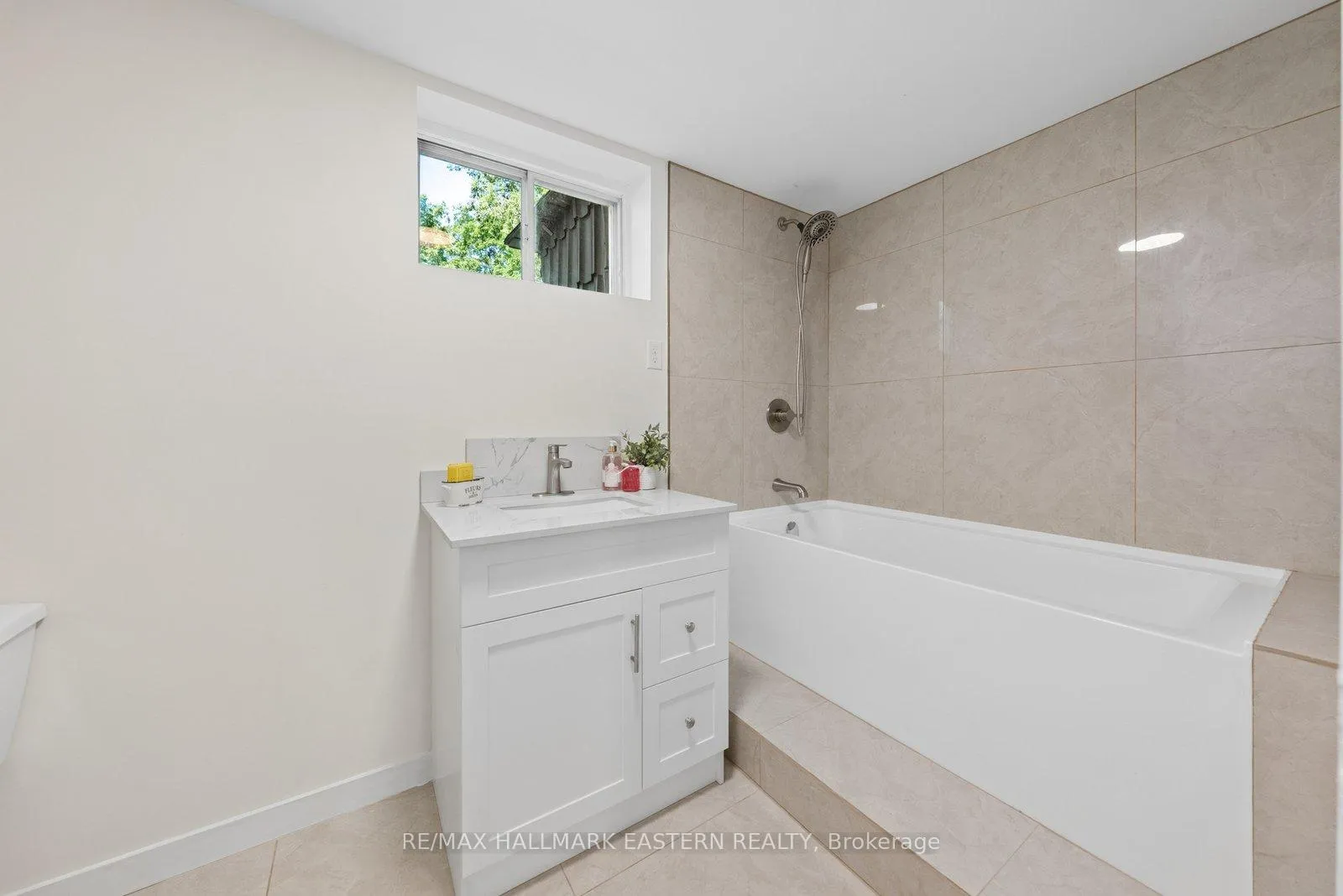 Photo 28 of 7130 Sidey Drive S, Hamilton Township, Bewdley — HOMEH