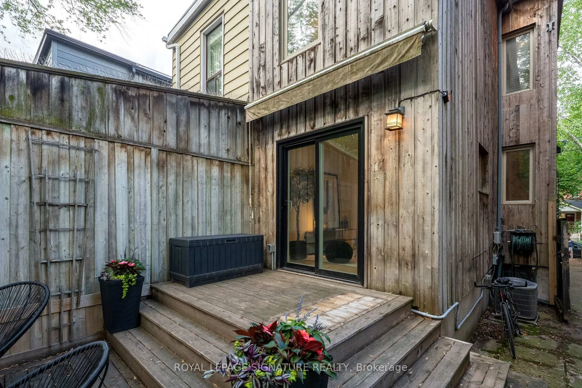 Photo 35 of 342 Logan Avenue, Toronto, South Riverdale — HOMEH
