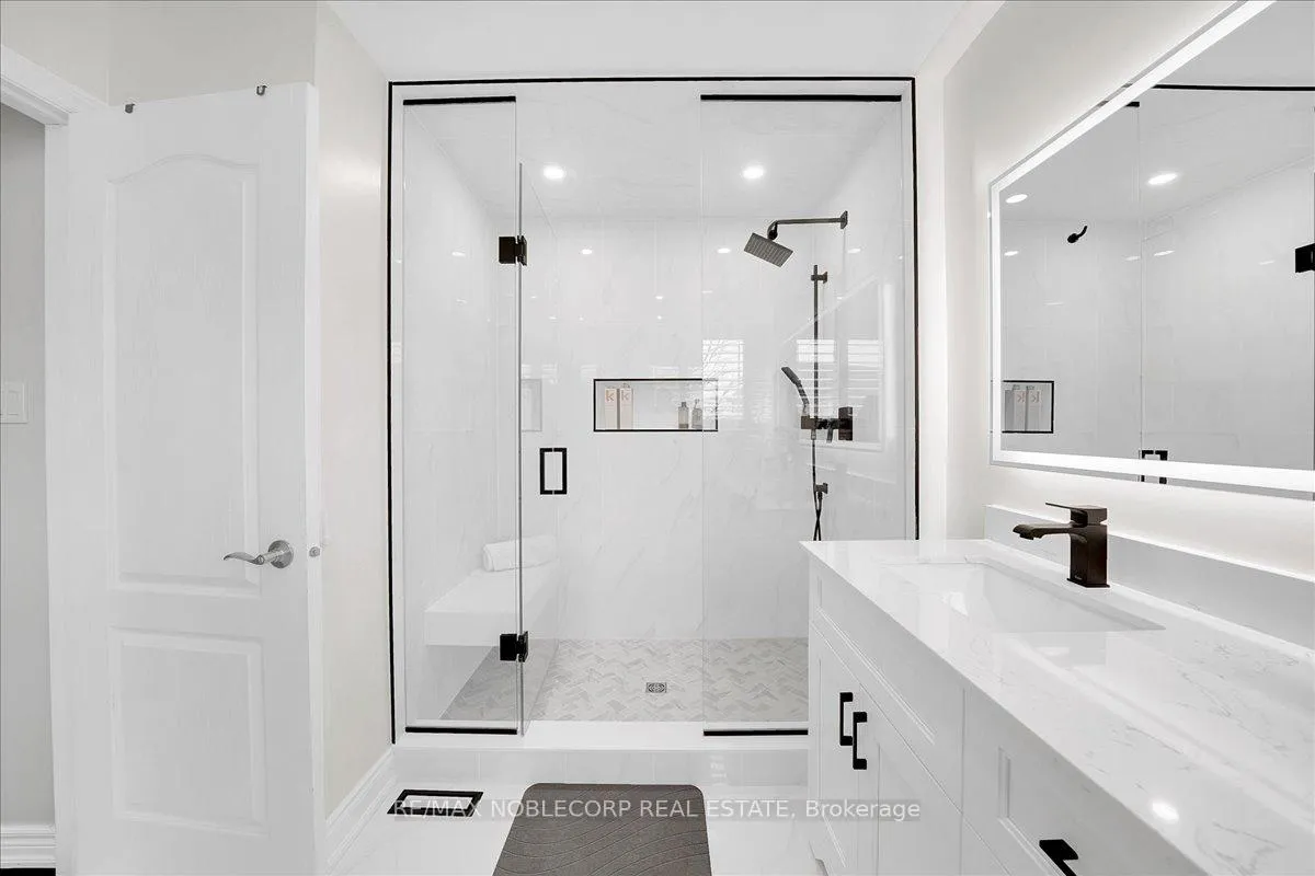 Photo 39 of 338 Ellwood Drive W, Caledon, Bolton West — HOMEH
