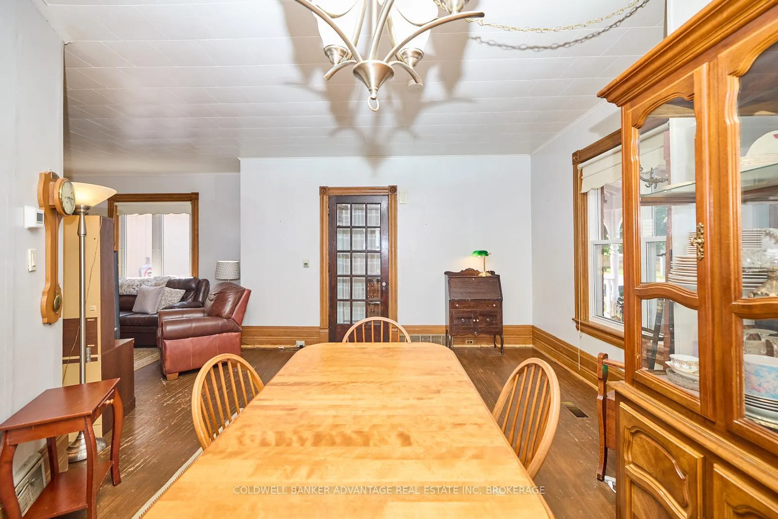 Photo 6 of 144 Geneva Street, St. Catharines, Downtown — HOMEH