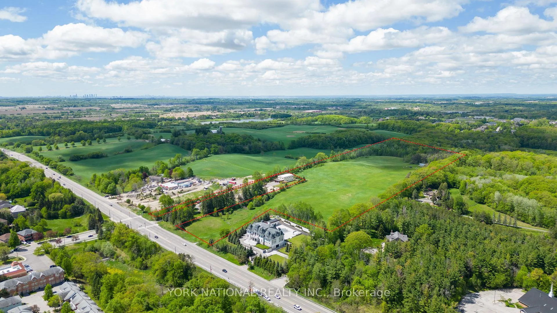 Photo 2 of 14324 Bathurst Street, King, Rural King — HOMEH