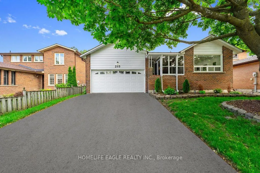 Photo 1 of 293 Plymouth Trail, Newmarket, Bristol-London — HOMEH