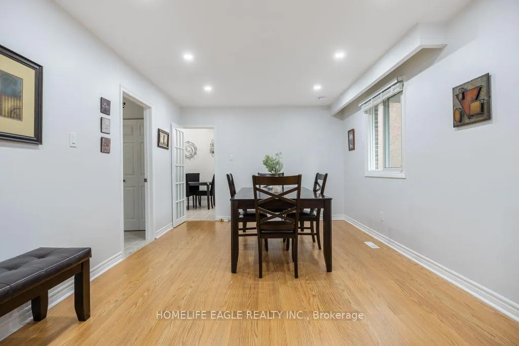 Photo 5 of 293 Plymouth Trail, Newmarket, Bristol-London — HOMEH