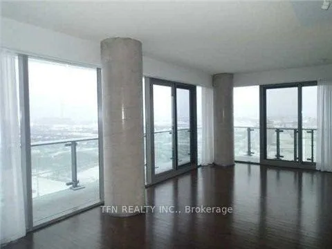 Photo 4 of Unit 2507, 390 Cherry Street, Toronto, Waterfront Communities — HOMEH