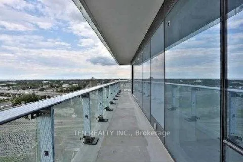 Photo 8 of Unit 2507, 390 Cherry Street, Toronto, Waterfront Communities — HOMEH