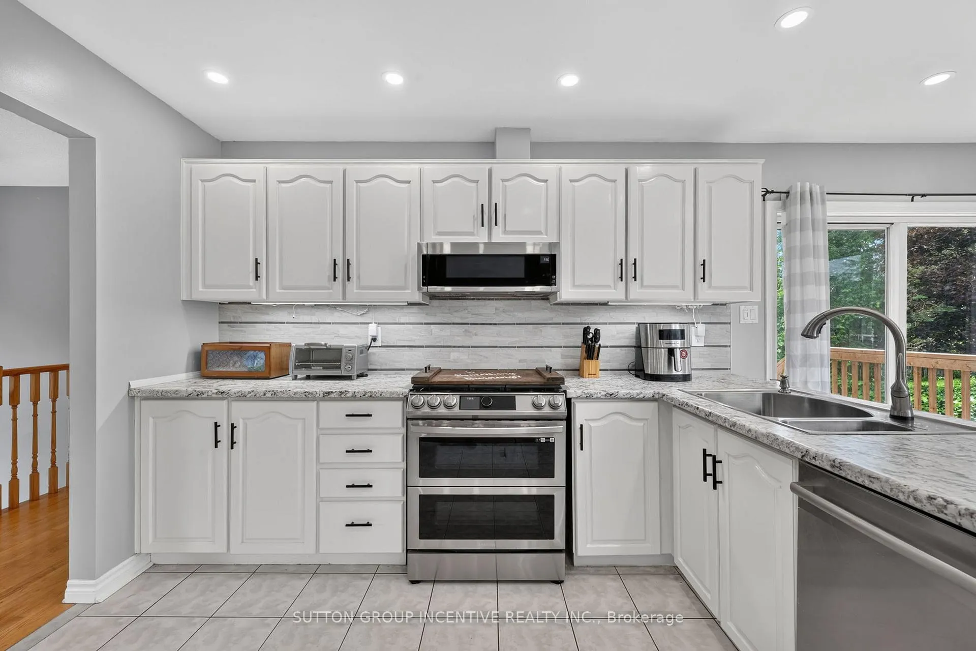 Photo 14 of 2248 Douglas Avenue, Innisfil, Alcona — HOMEH