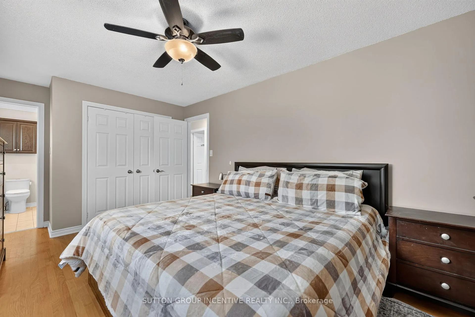 Photo 24 of 2248 Douglas Avenue, Innisfil, Alcona — HOMEH