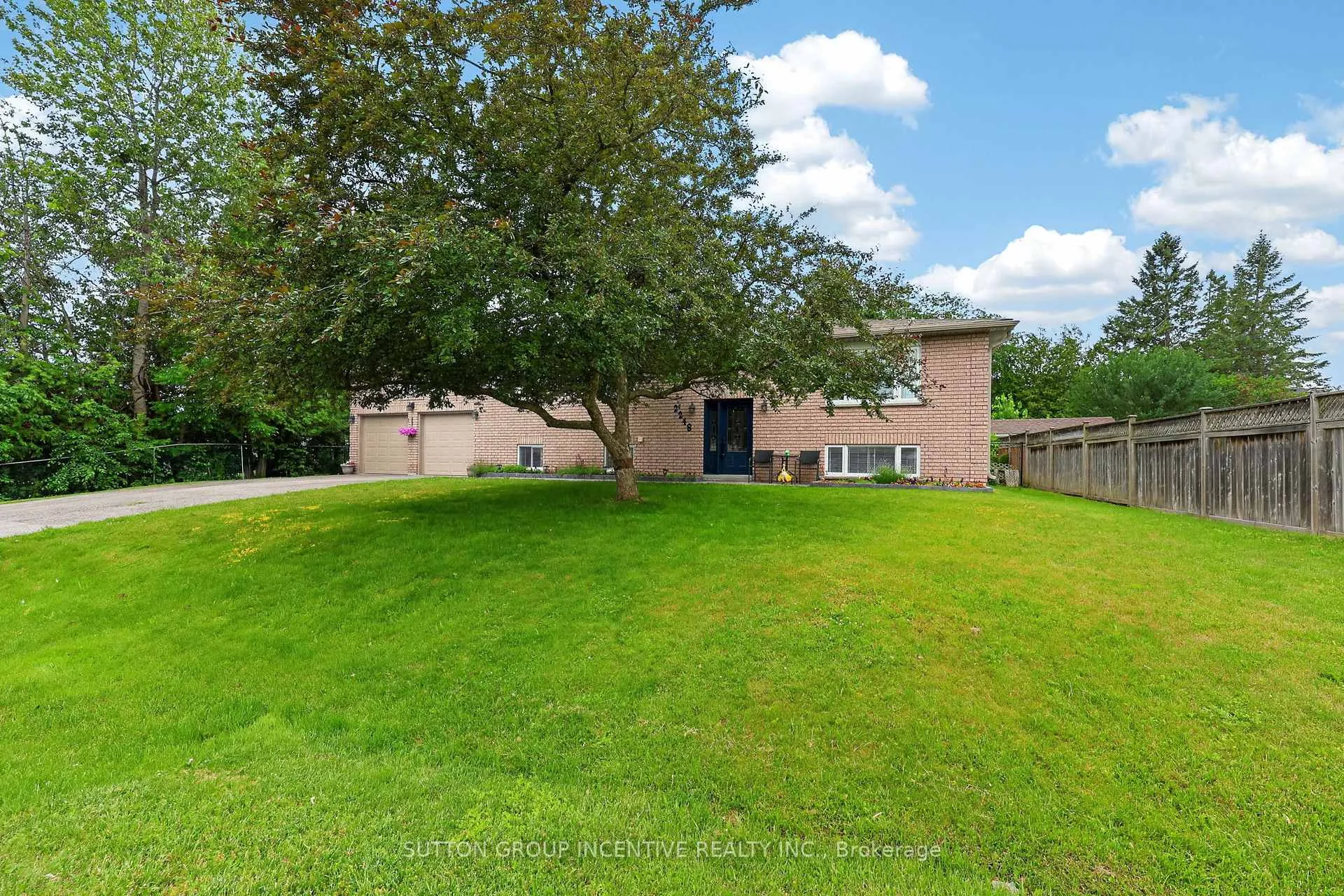 Photo 46 of 2248 Douglas Avenue, Innisfil, Alcona — HOMEH