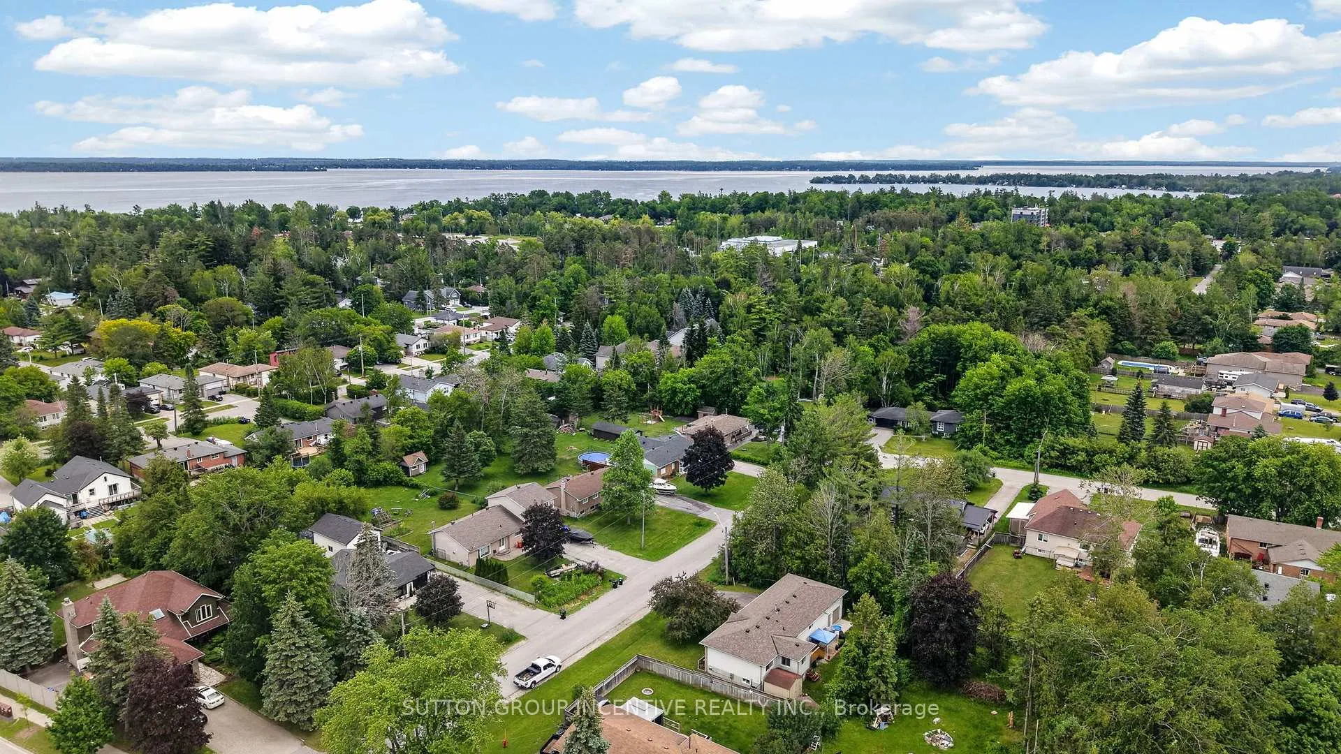 Photo 48 of 2248 Douglas Avenue, Innisfil, Alcona — HOMEH