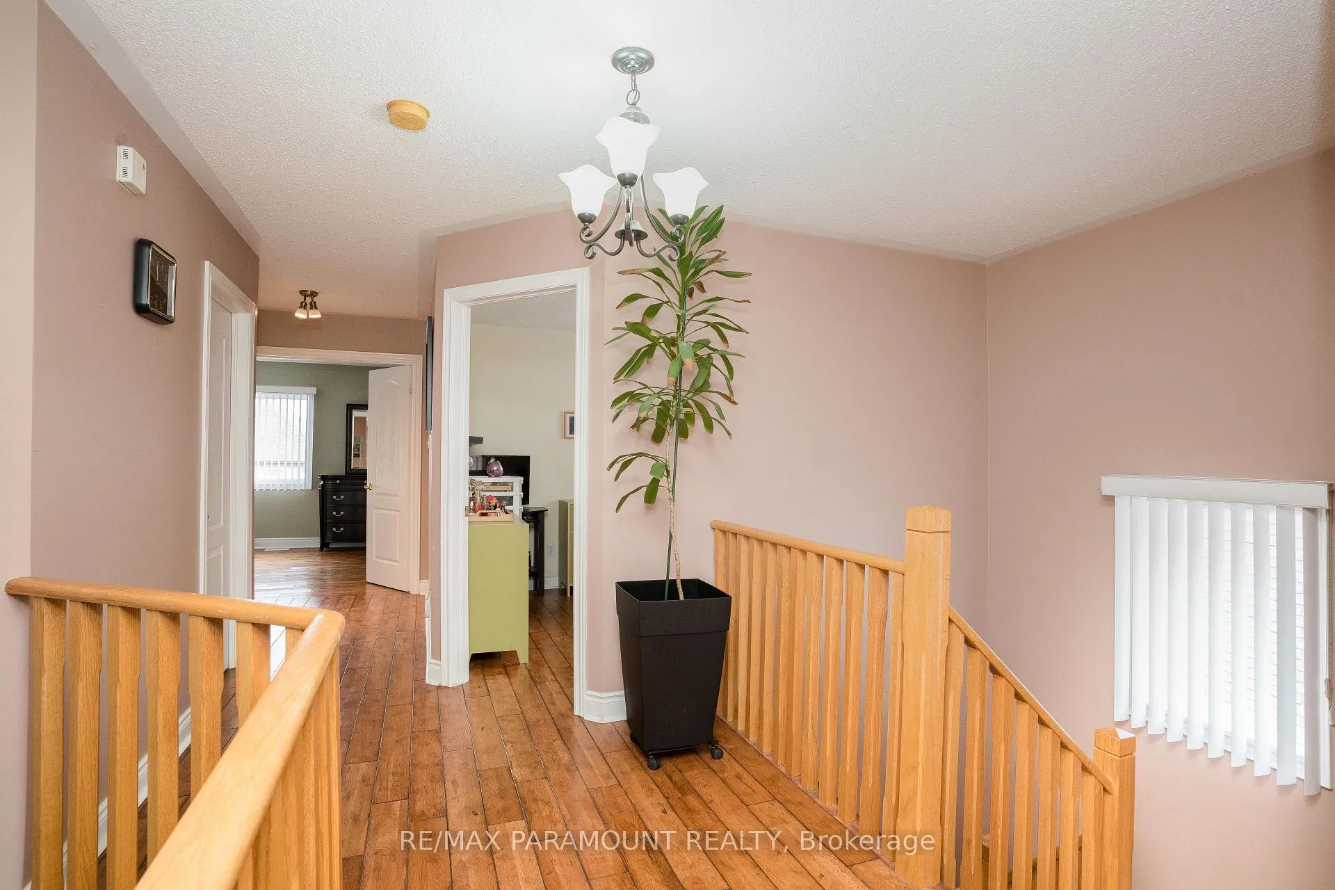 Photo 24 of 19 River Rock Crescent, Brampton, Fletcher's Meadow — HOMEH